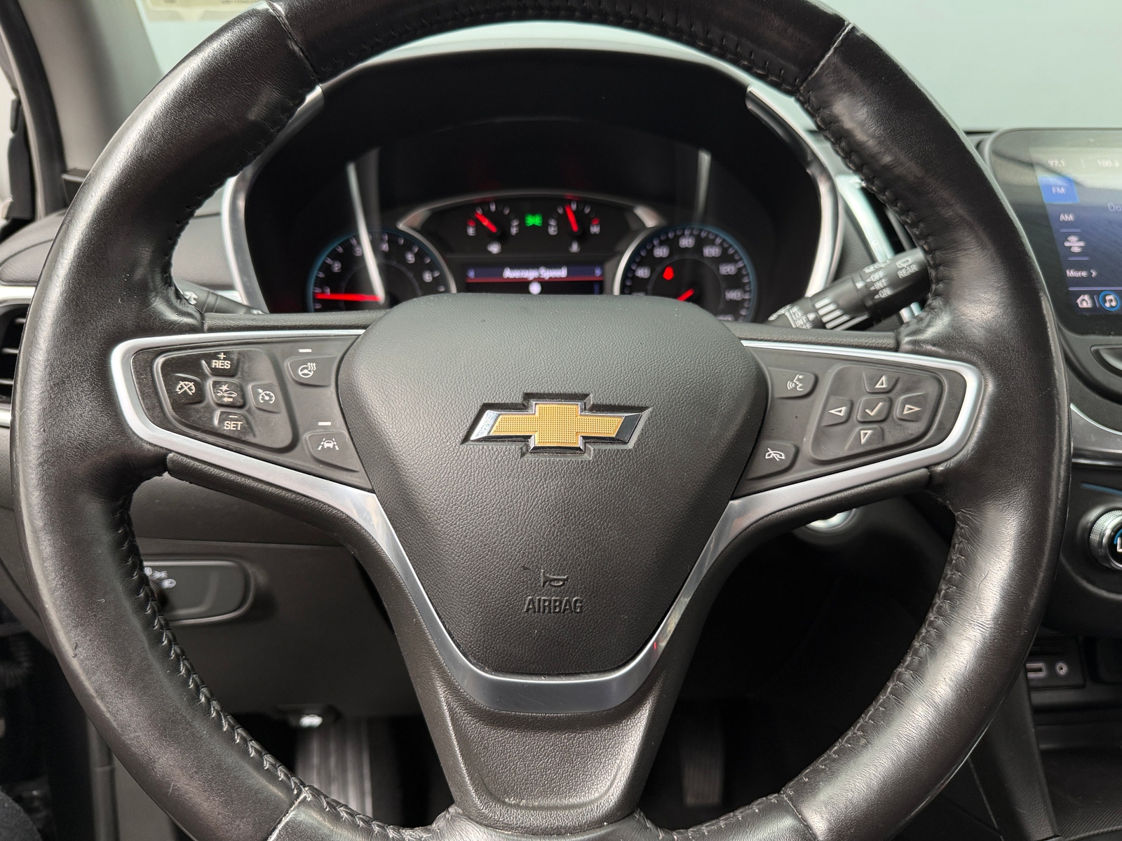 Thumbnail: 2022 Chevrolet Equinox - 5