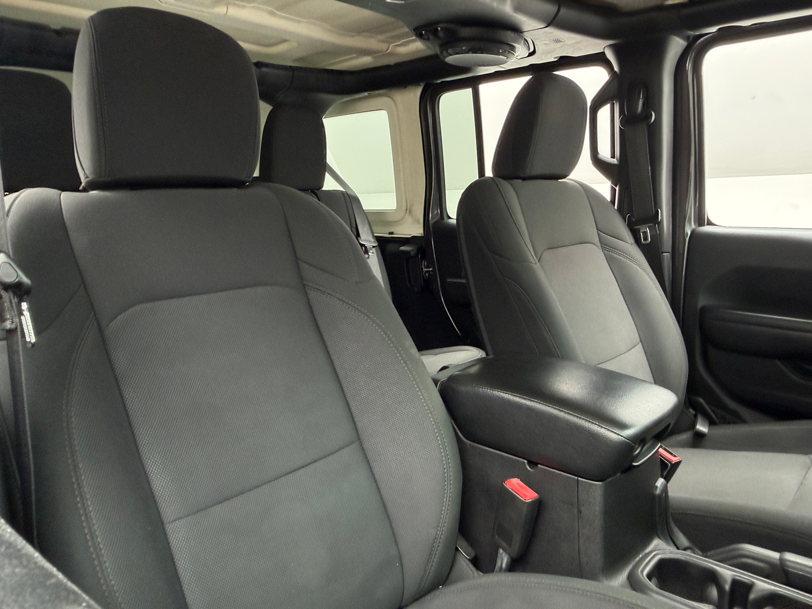 Thumbnail: 2018 Jeep Wrangler - 2