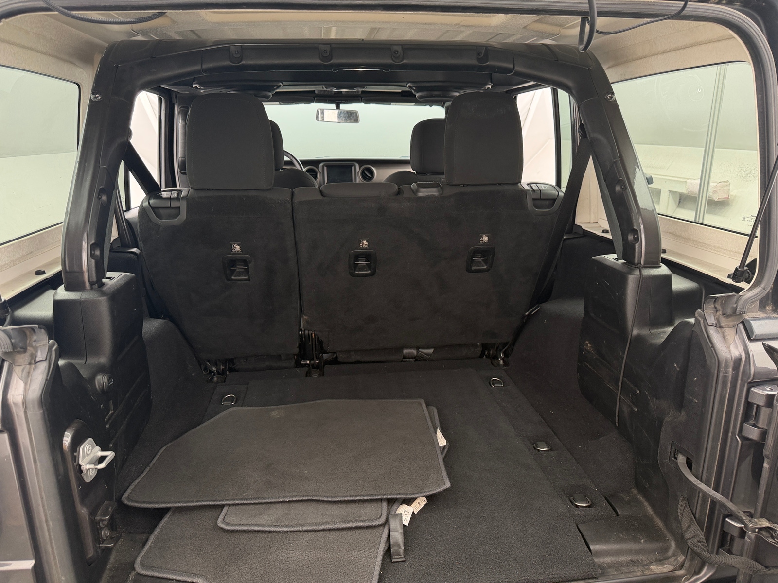 Thumbnail: 2018 Jeep Wrangler - 7