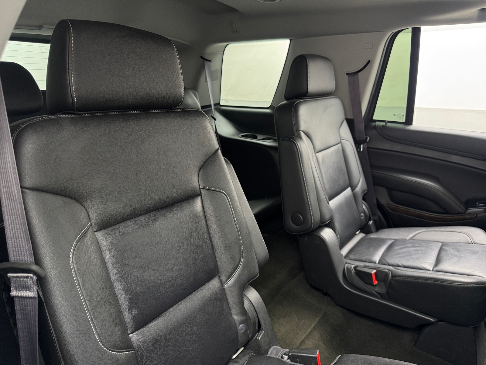 Thumbnail: 2017 Chevrolet Tahoe - 5