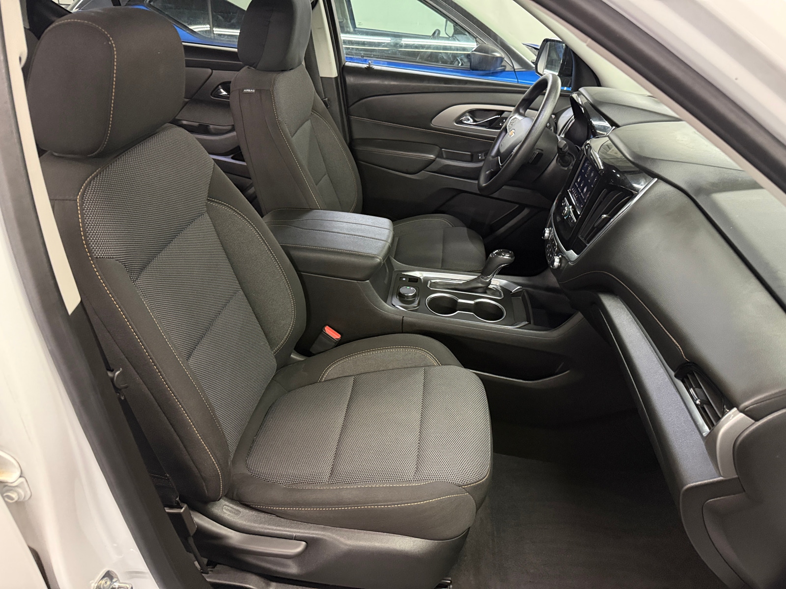 Thumbnail: 2020 Chevrolet Traverse - 2