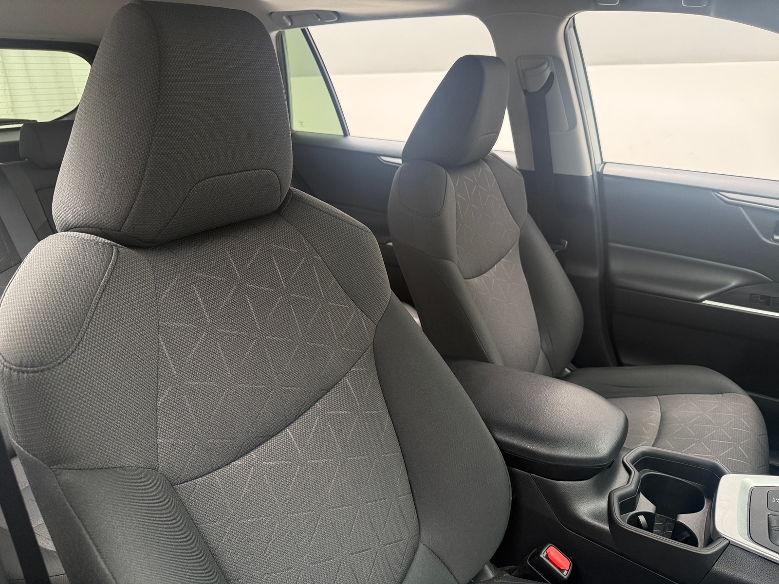 Thumbnail: 2019 Toyota RAV4 - 2