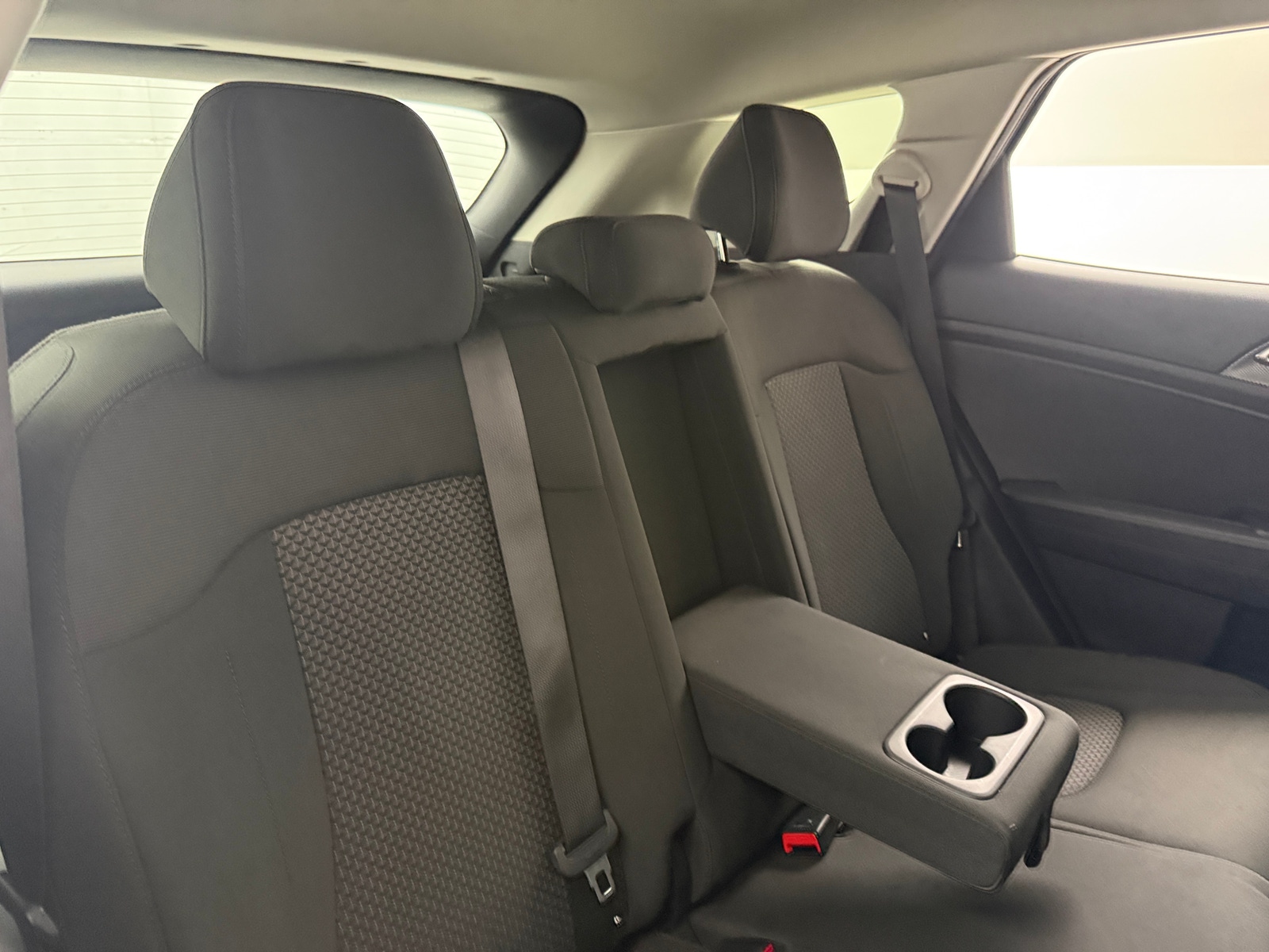 Thumbnail: 2025 Kia Sportage - 6