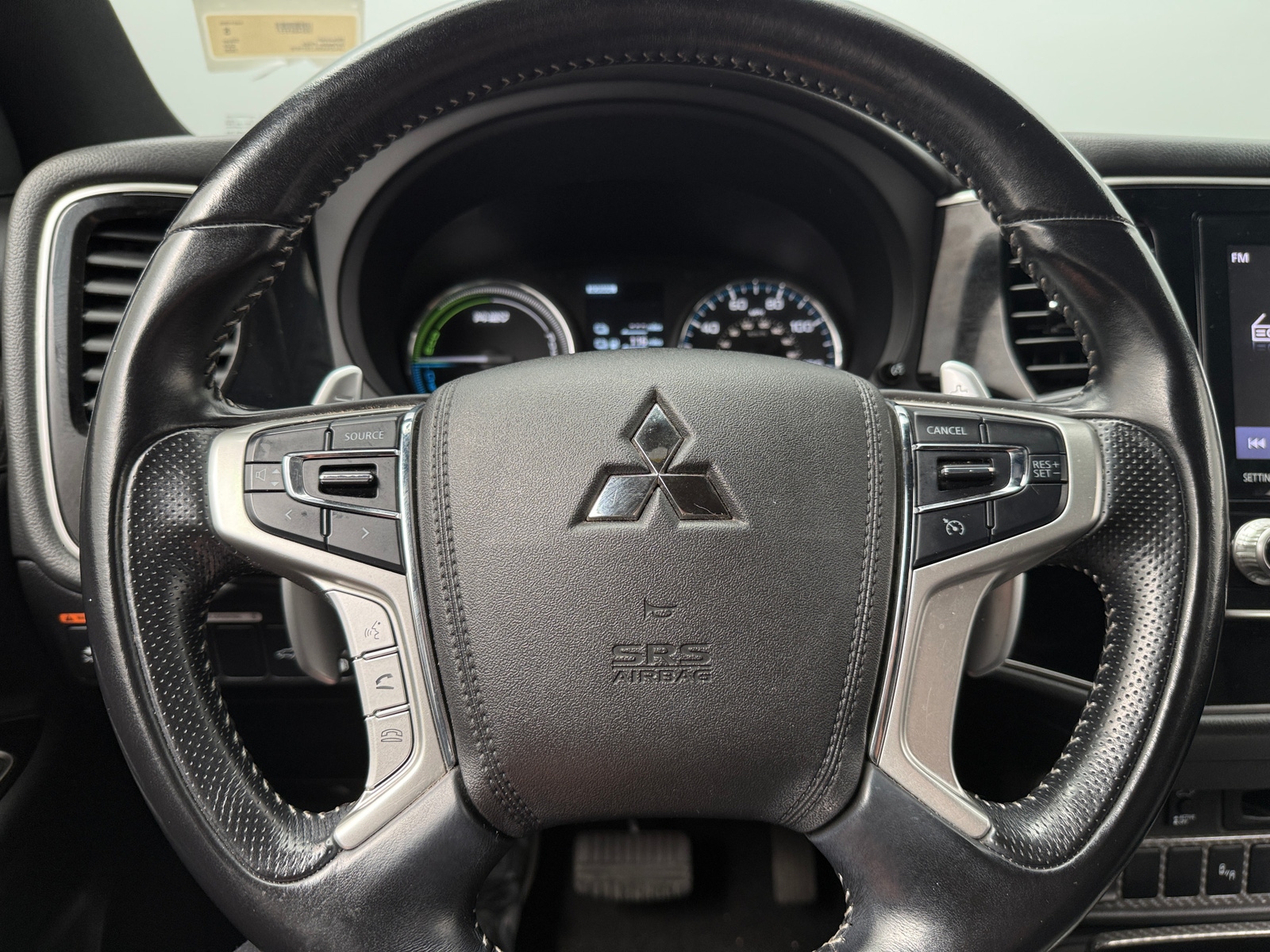 Thumbnail: 2020 Mitsubishi Outlander - 5