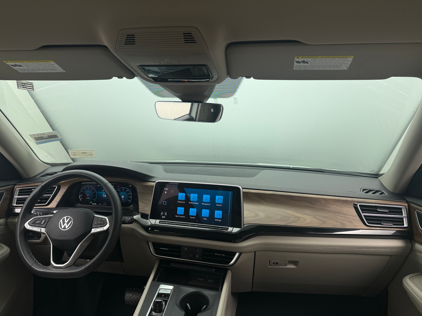 Thumbnail: 2024 Volkswagen Atlas - 2