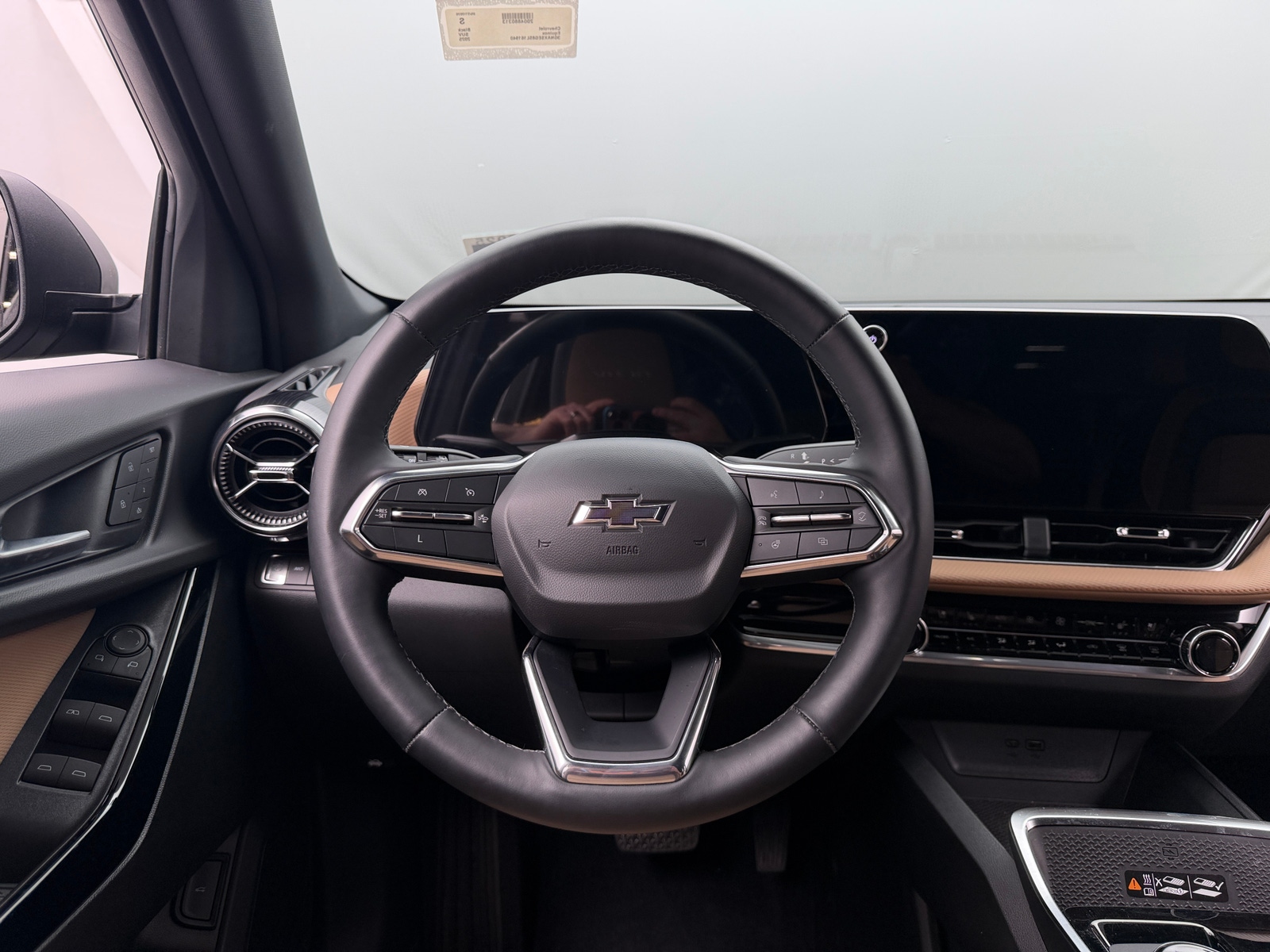 Thumbnail: 2025 Chevrolet Equinox - 4