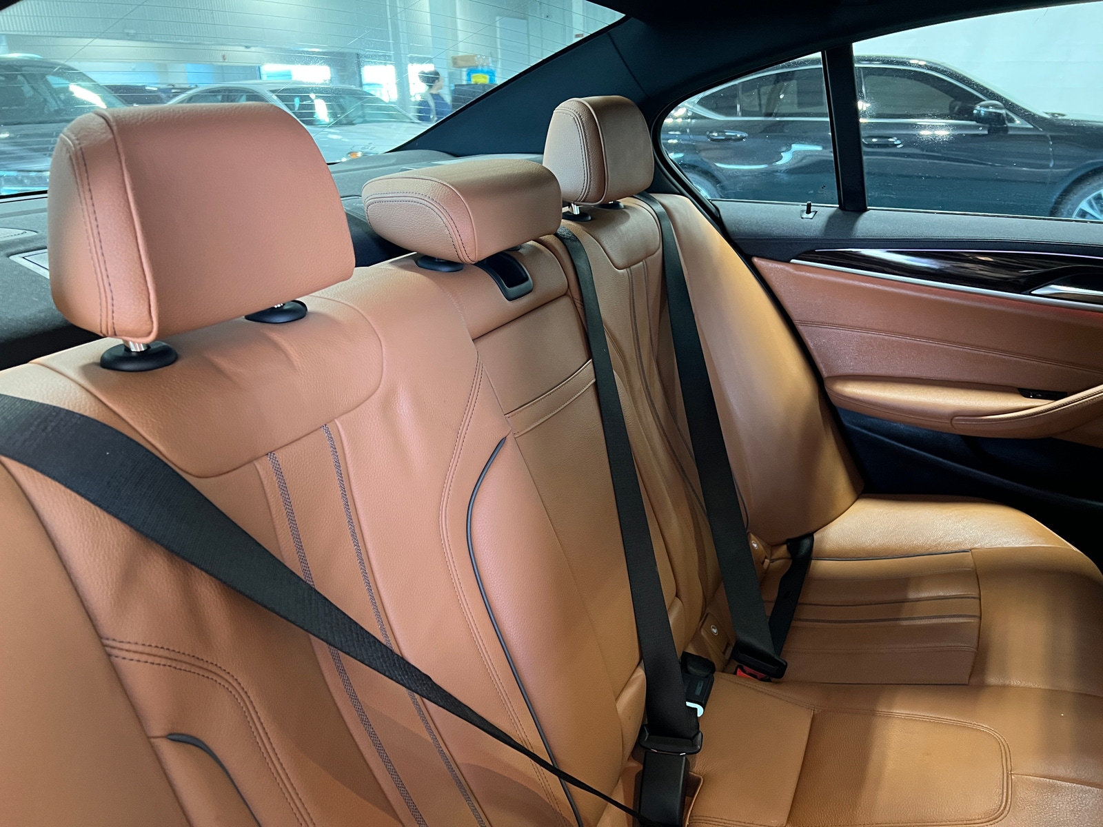 Thumbnail: 2021 BMW 5 Series - 5