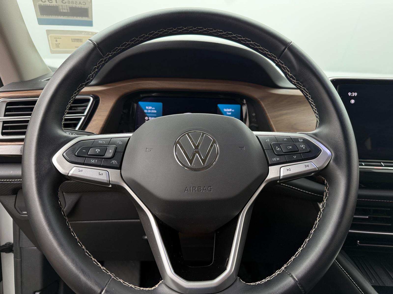 Thumbnail: 2025 Volkswagen Atlas - 4