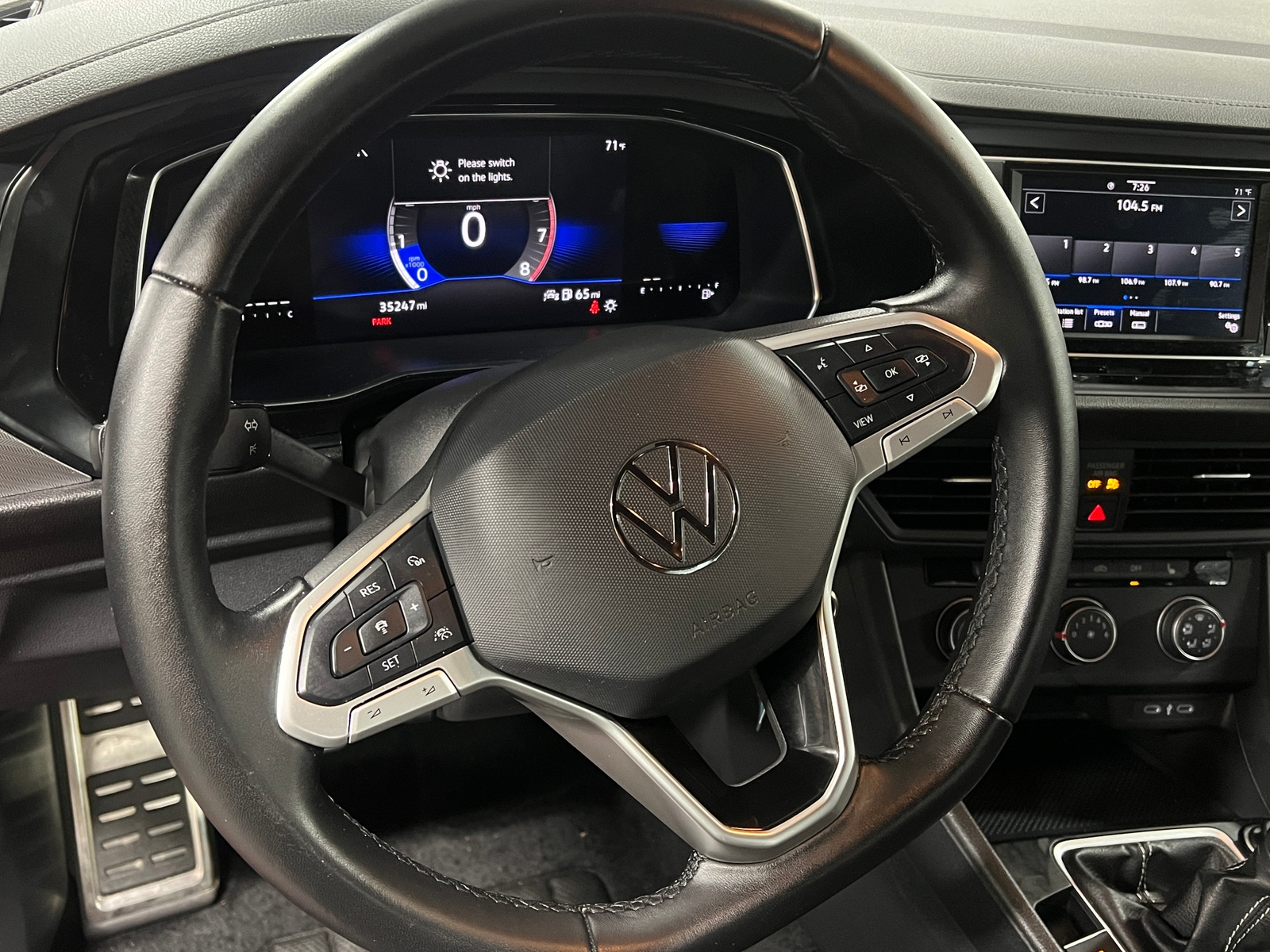 Thumbnail: 2024 Volkswagen Jetta - 5