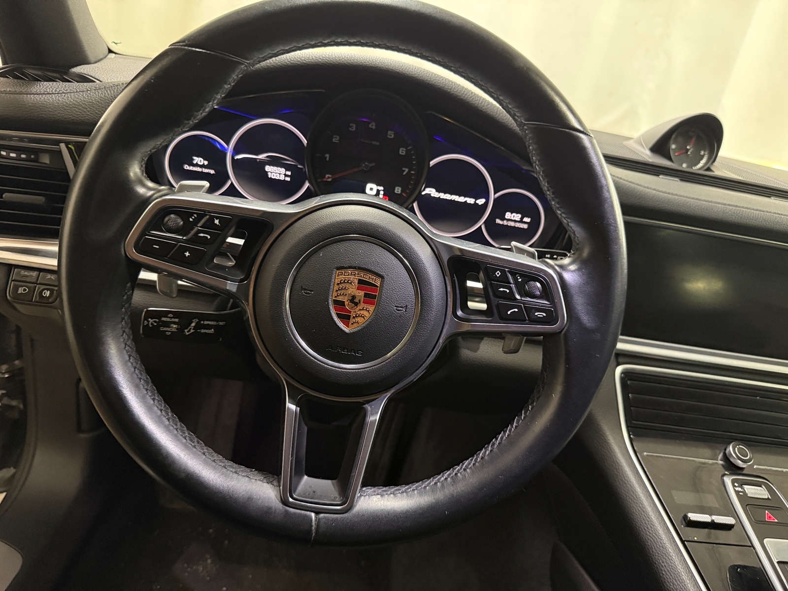 Thumbnail: 2018 Porsche Panamera - 4