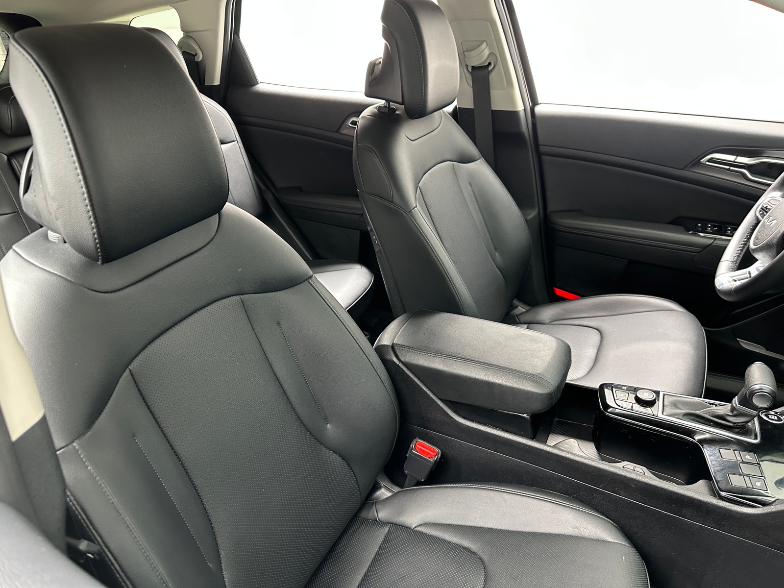 Thumbnail: 2024 Kia Sportage - 2