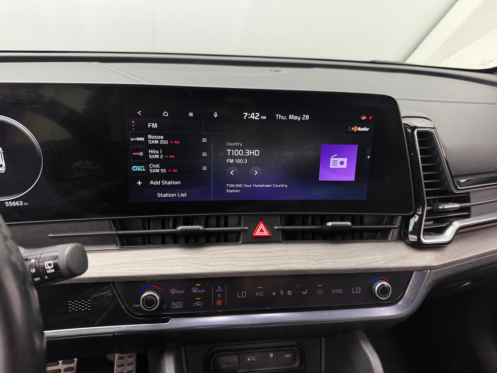 Thumbnail: 2023 Kia Sportage - 3