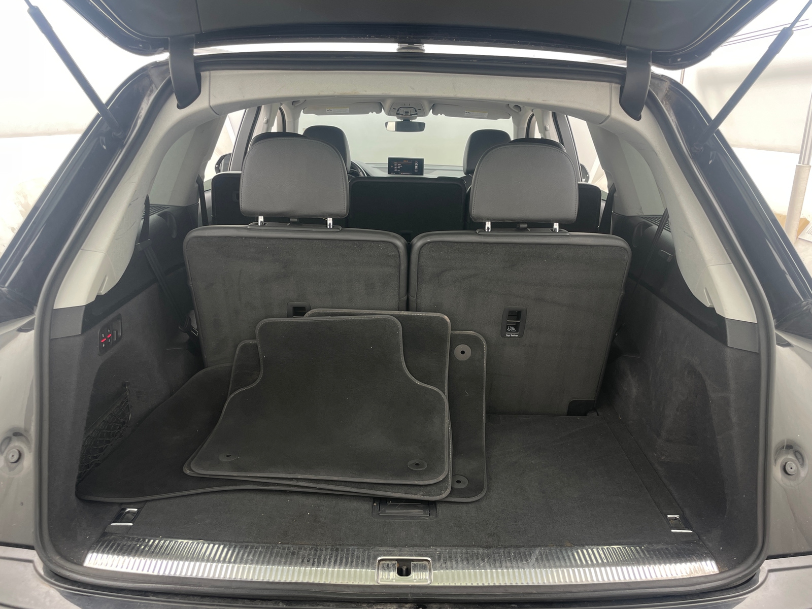 Thumbnail: 2018 Audi Q7 - 6