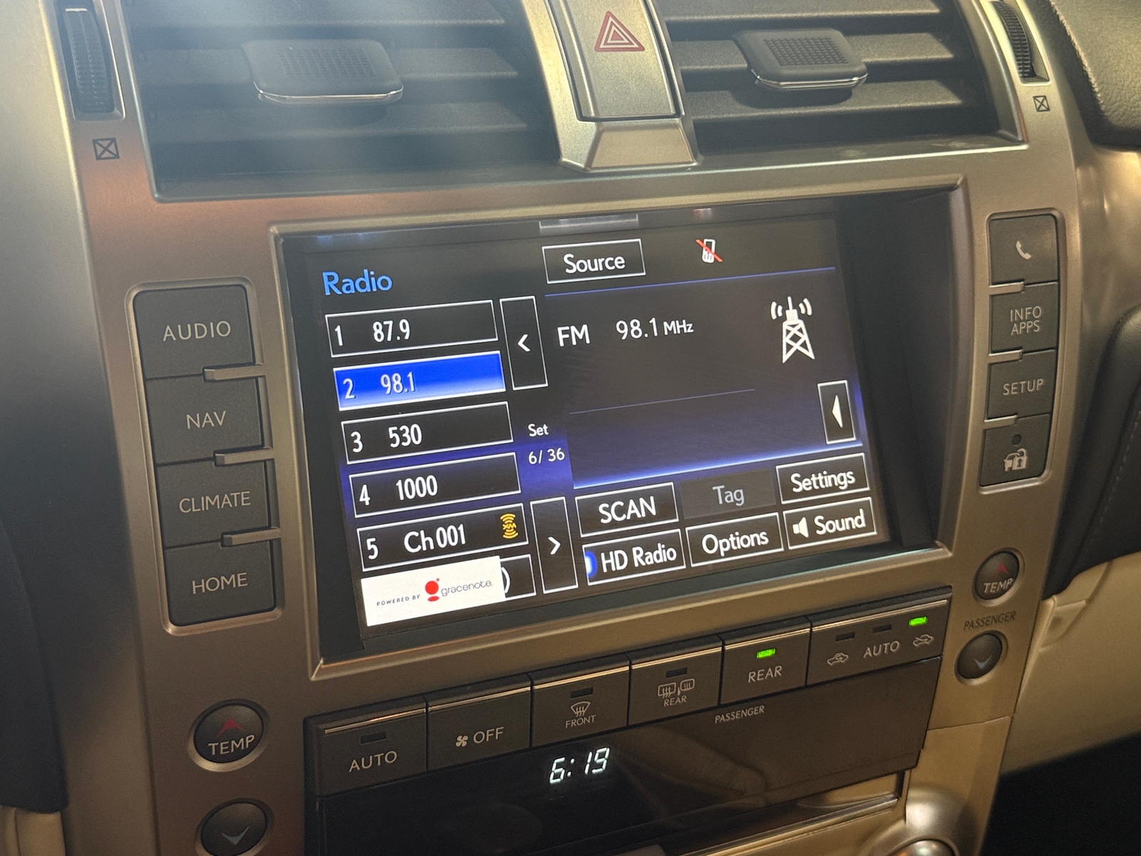 Thumbnail: 2020 Lexus GX - 3