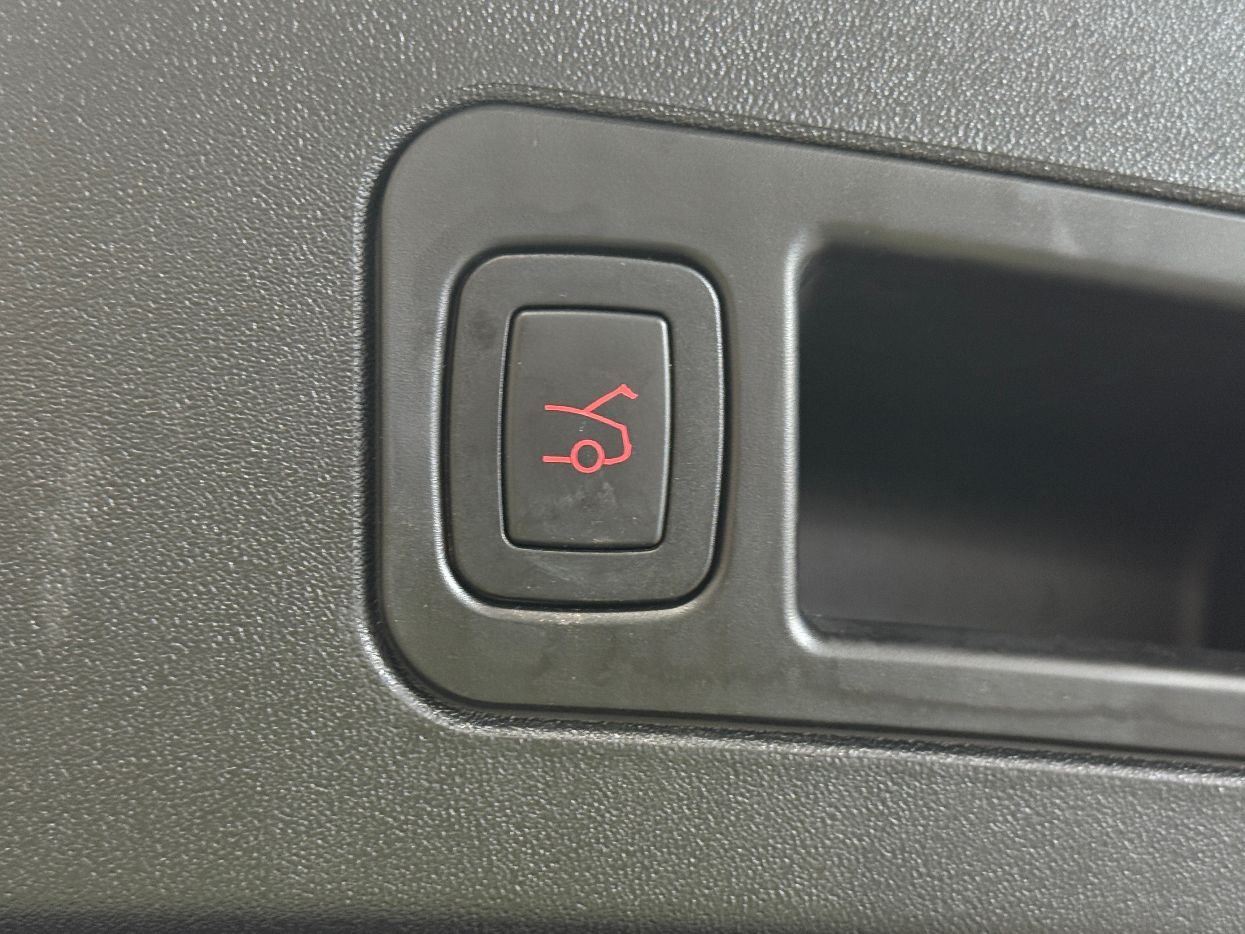 Used 2021 Tesla Model S Long Range Plus with VIN 5YJSA1E24MF426688 for sale in Oak Creek, WI