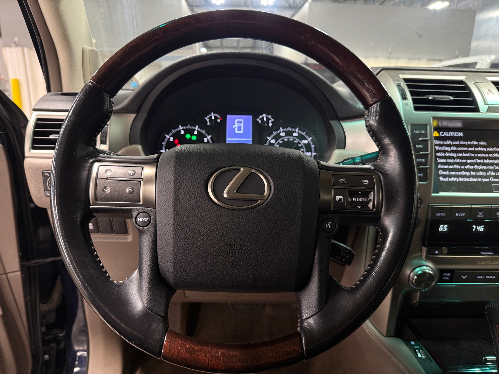 Thumbnail: 2017 Lexus GX - 5