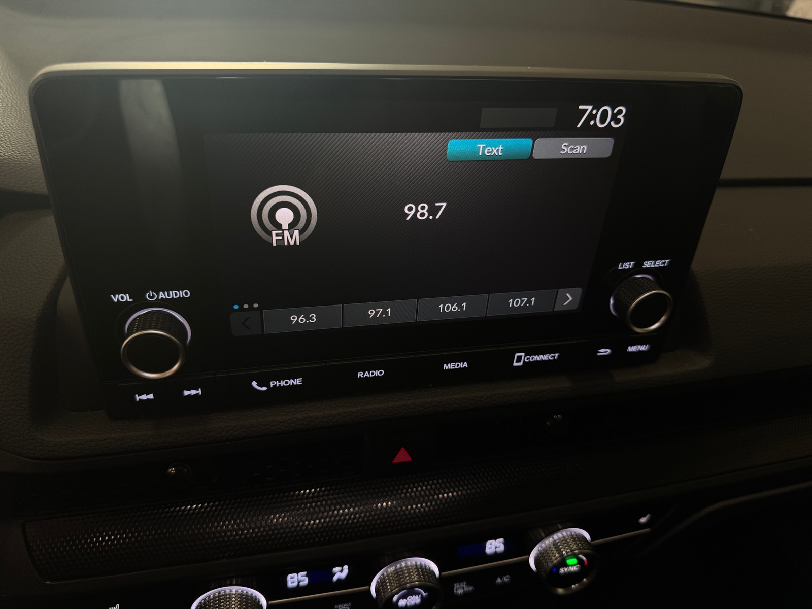Thumbnail: 2023 Honda CR-V - 4