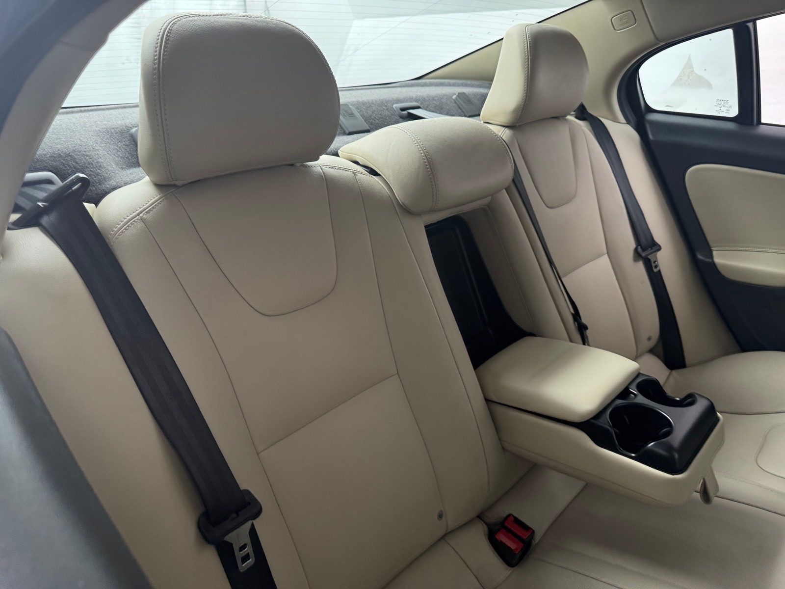 Thumbnail: 2018 Volvo S60 - 5