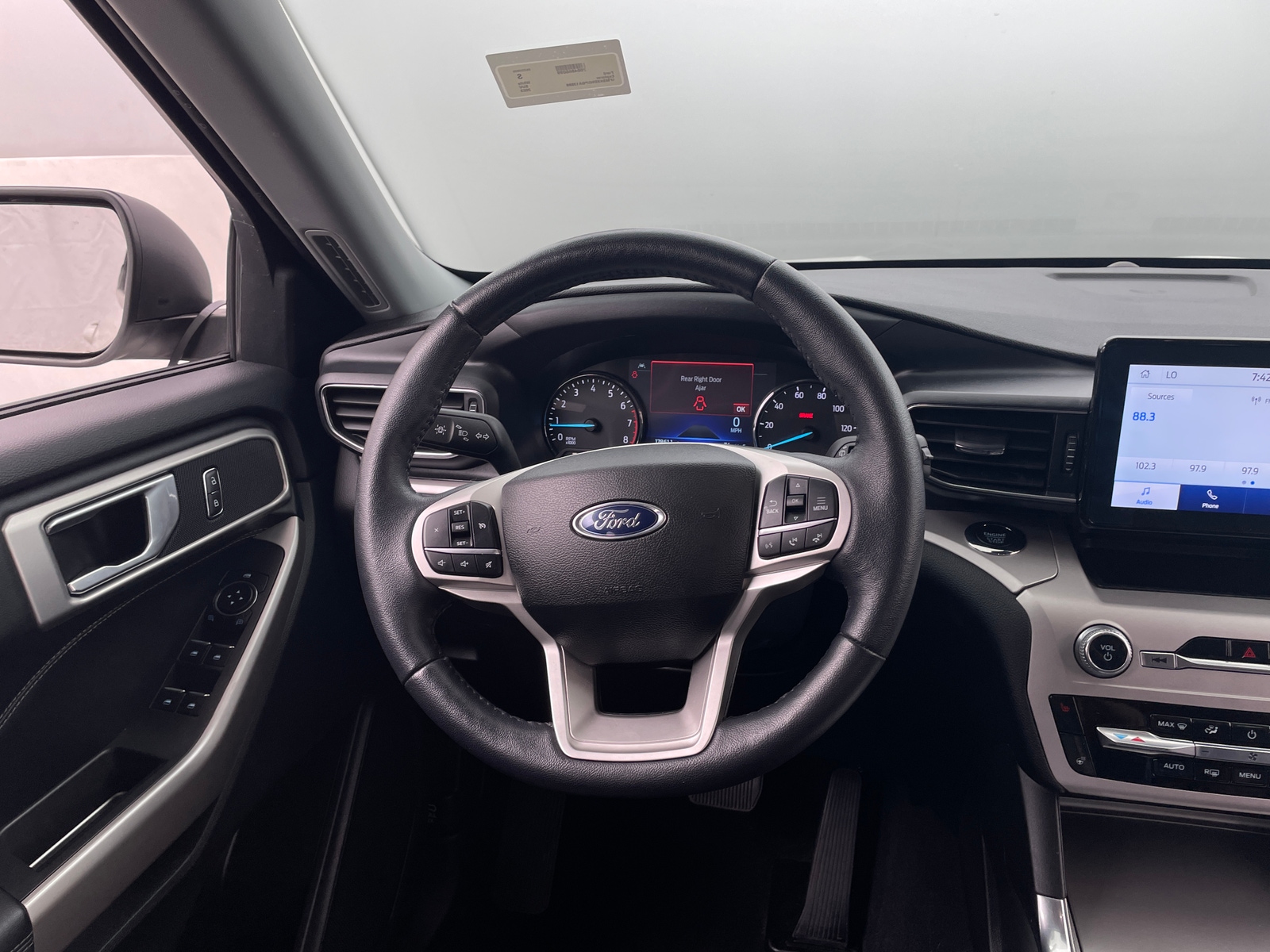 Thumbnail: 2023 Ford Explorer - 5