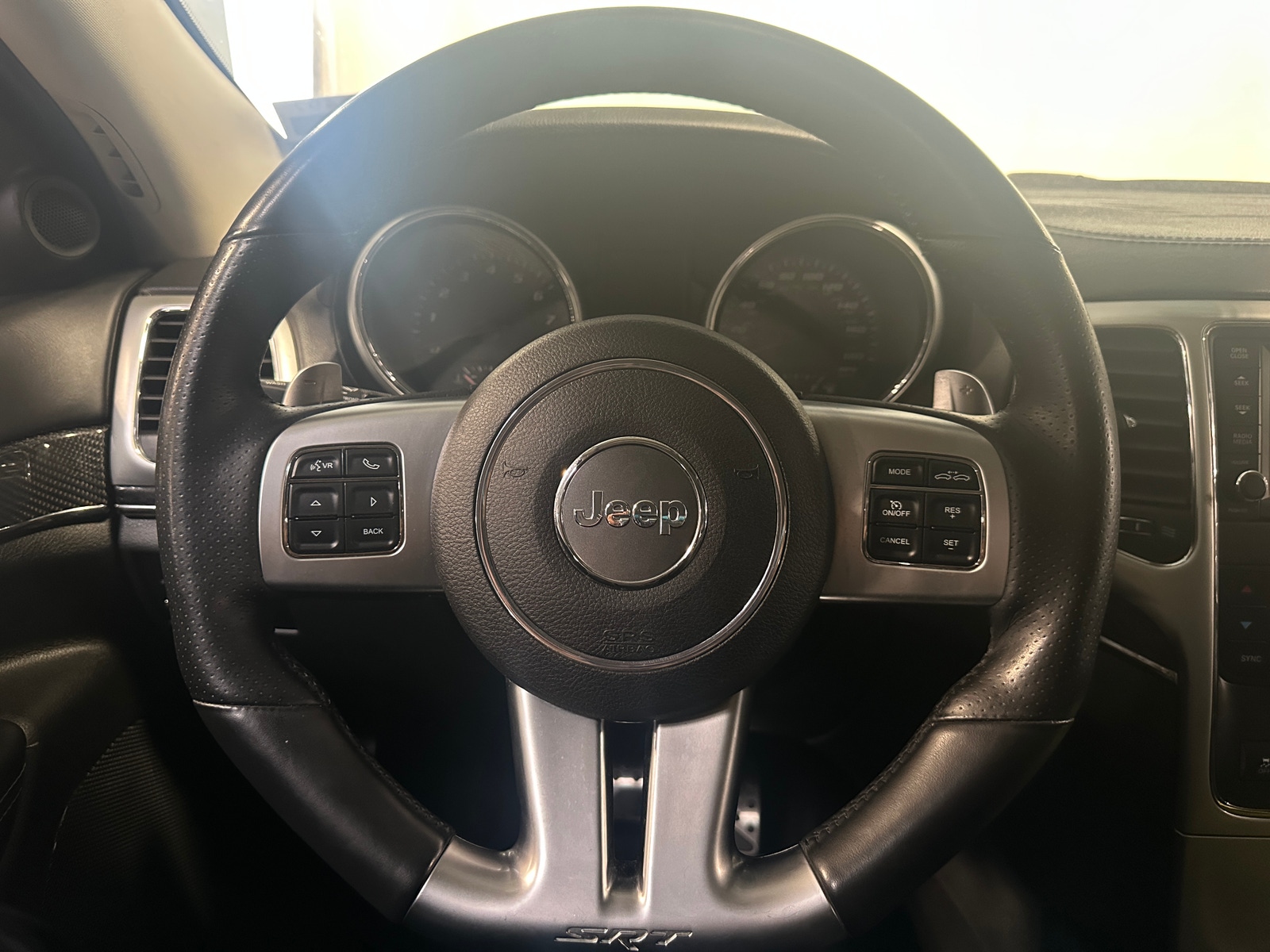 Thumbnail: 2013 Jeep Grand Cherokee - 4