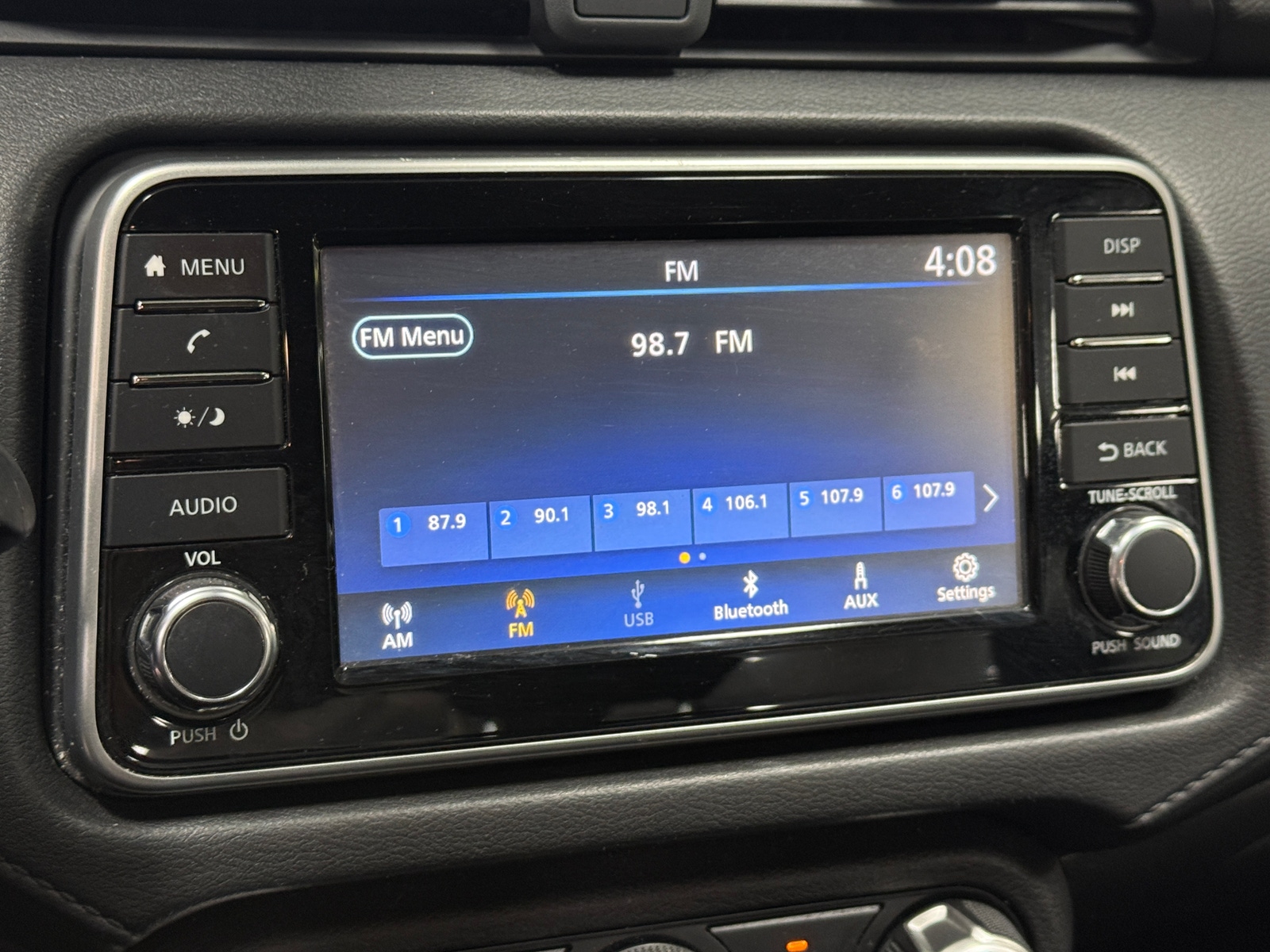 Thumbnail: 2020 Nissan Versa - 4