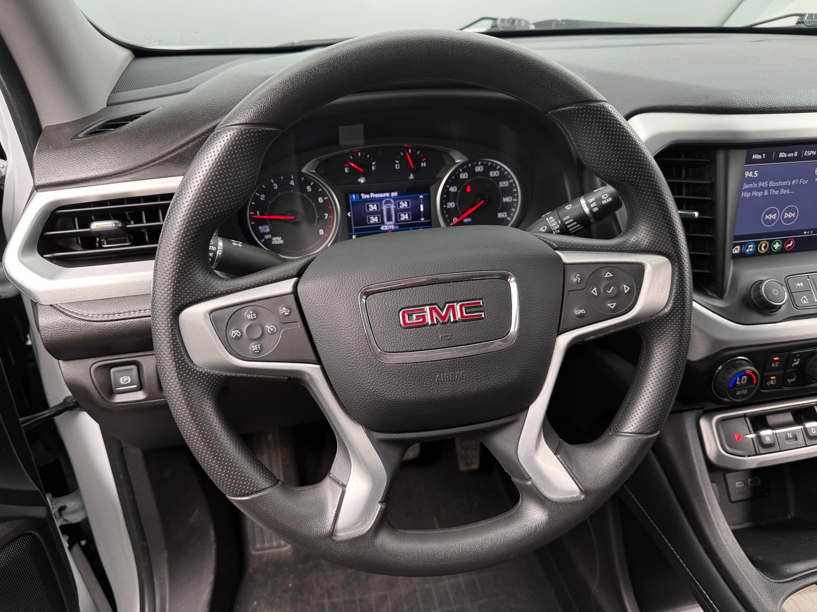 Thumbnail: 2023 GMC Acadia - 5