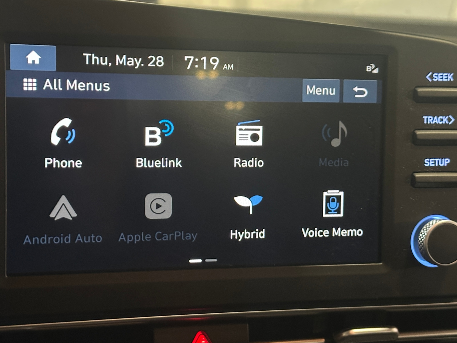 Thumbnail: 2023 Hyundai Elantra - 4