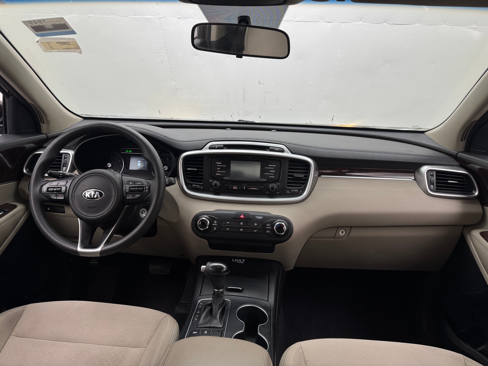 Thumbnail: 2016 Kia Sorento - 3