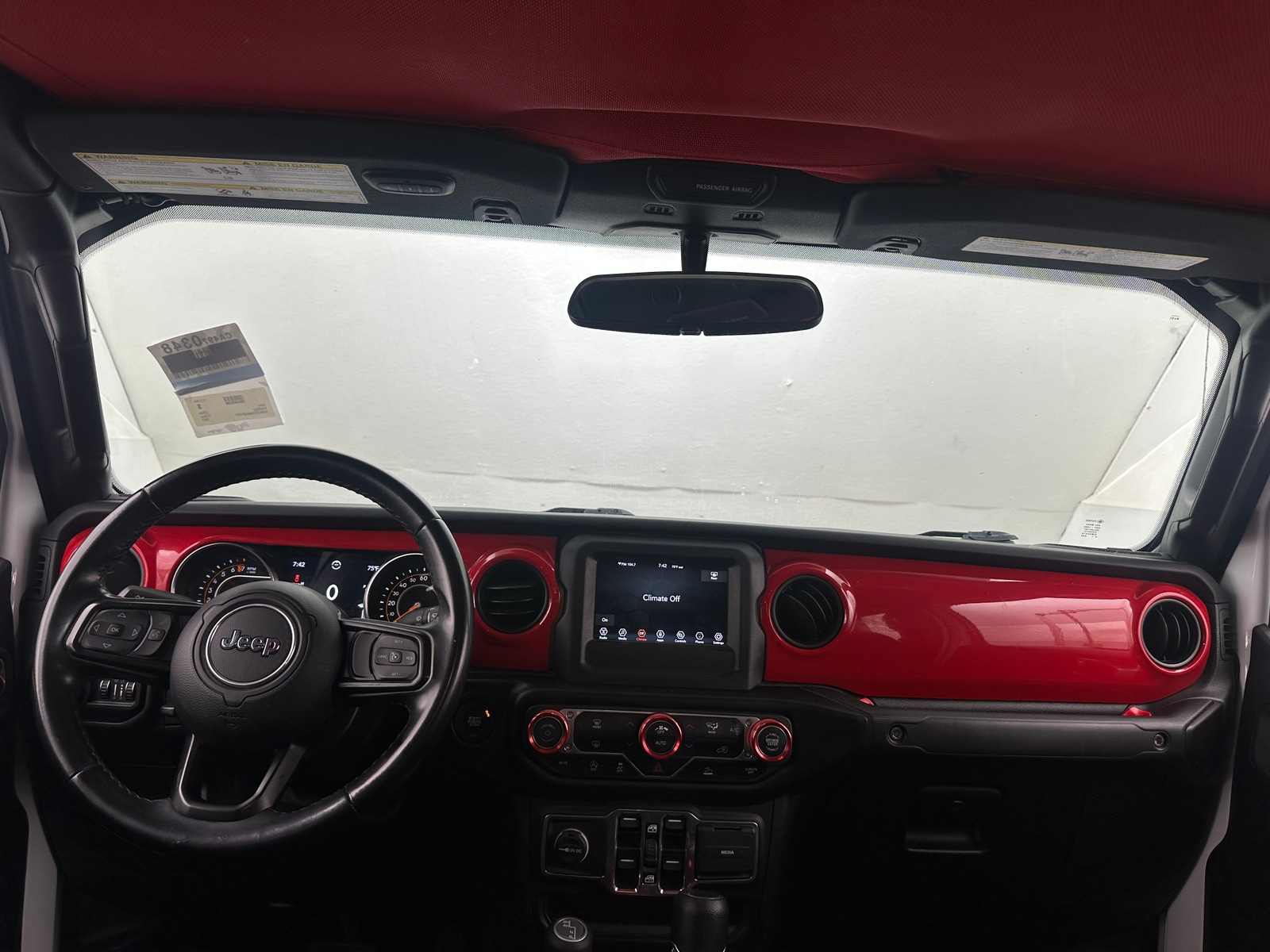 Thumbnail: 2021 Jeep Gladiator - 3