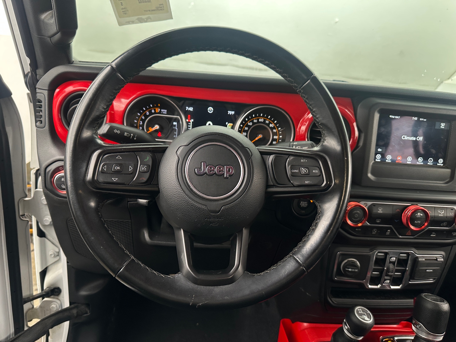 Thumbnail: 2021 Jeep Gladiator - 5