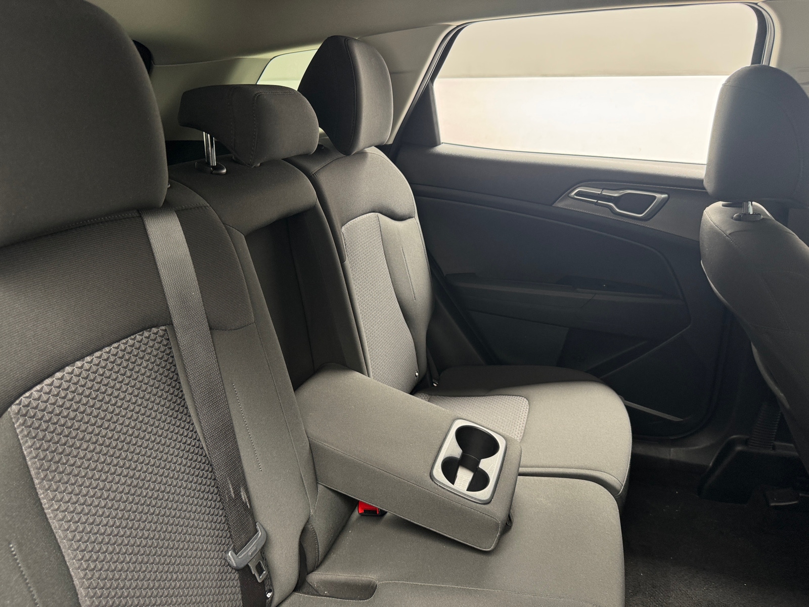 Thumbnail: 2025 Kia Sportage - 6