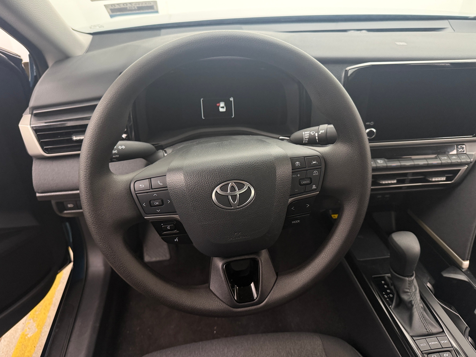 Thumbnail: 2025 Toyota Camry - 5