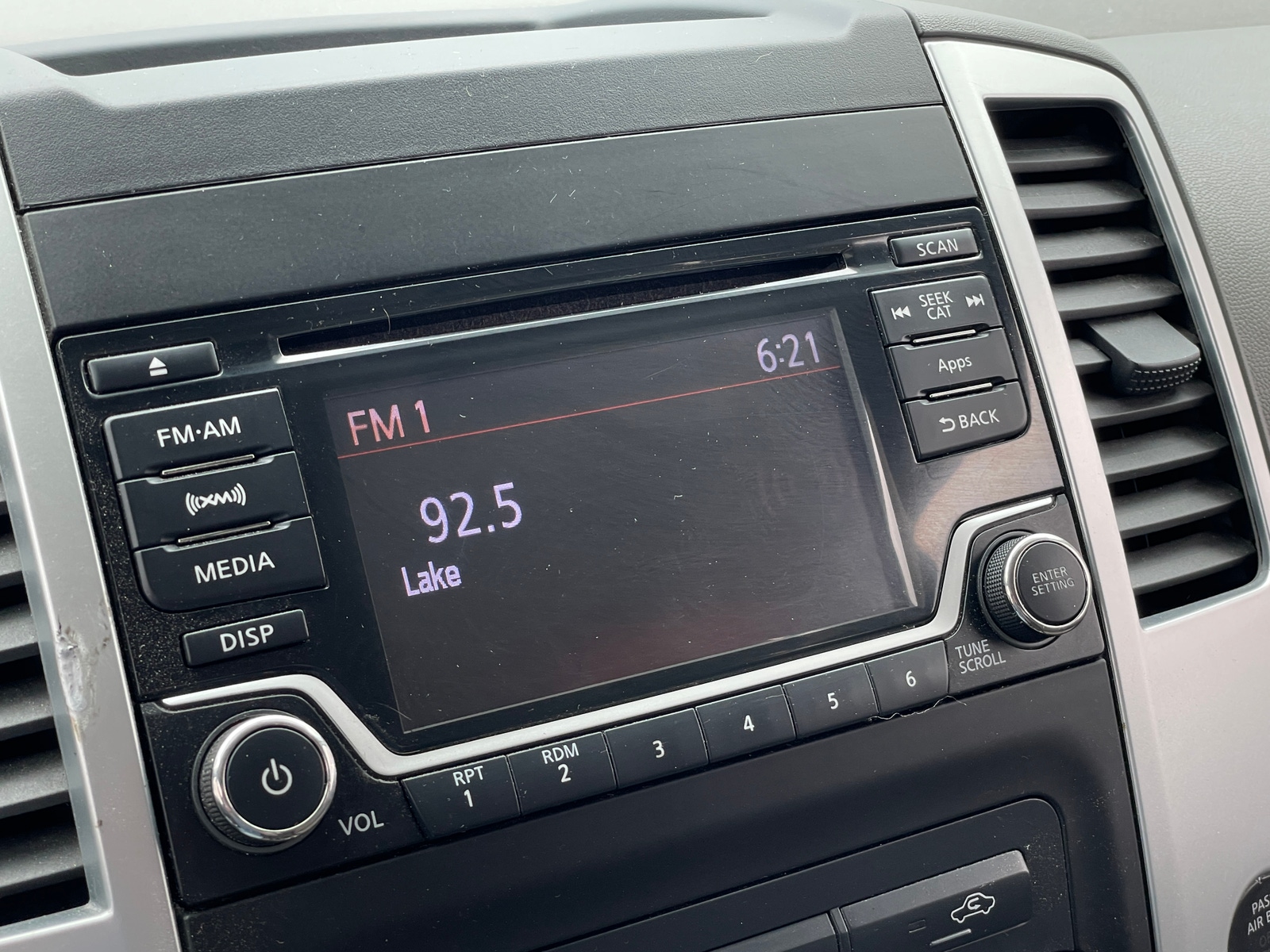 Thumbnail: 2016 Nissan Frontier - 4