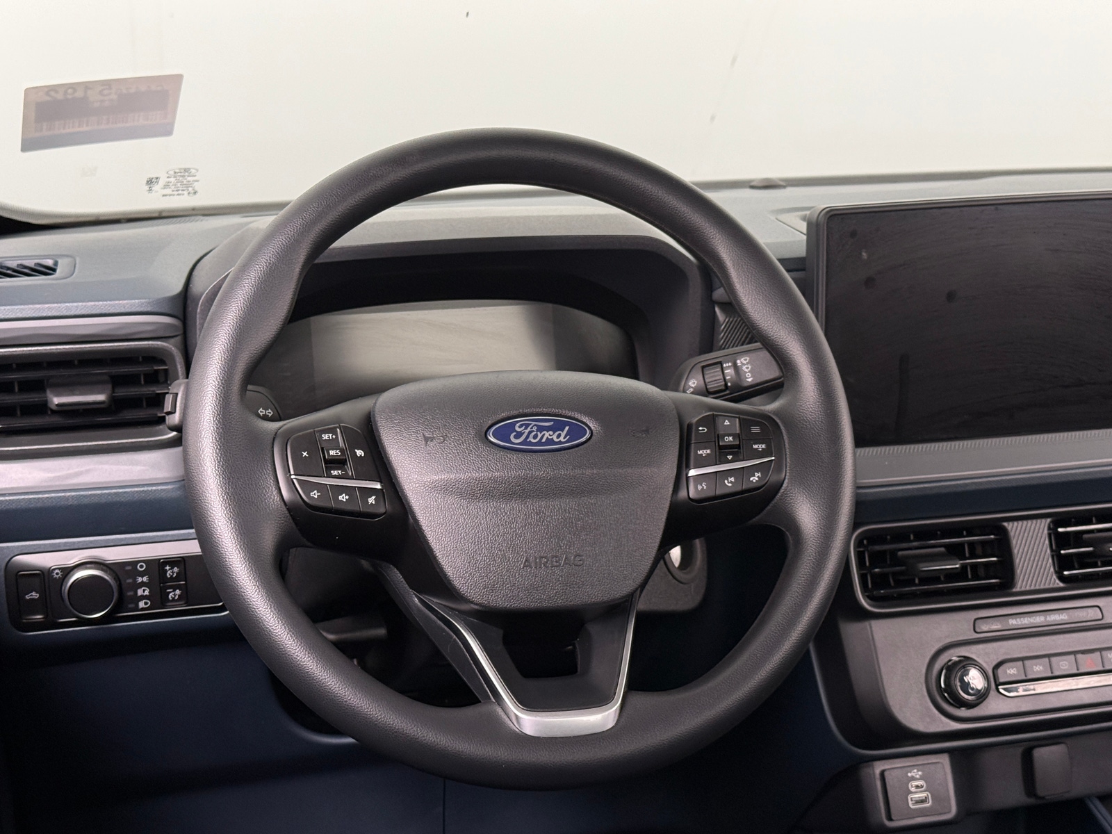 Thumbnail: 2025 Ford Maverick - 5