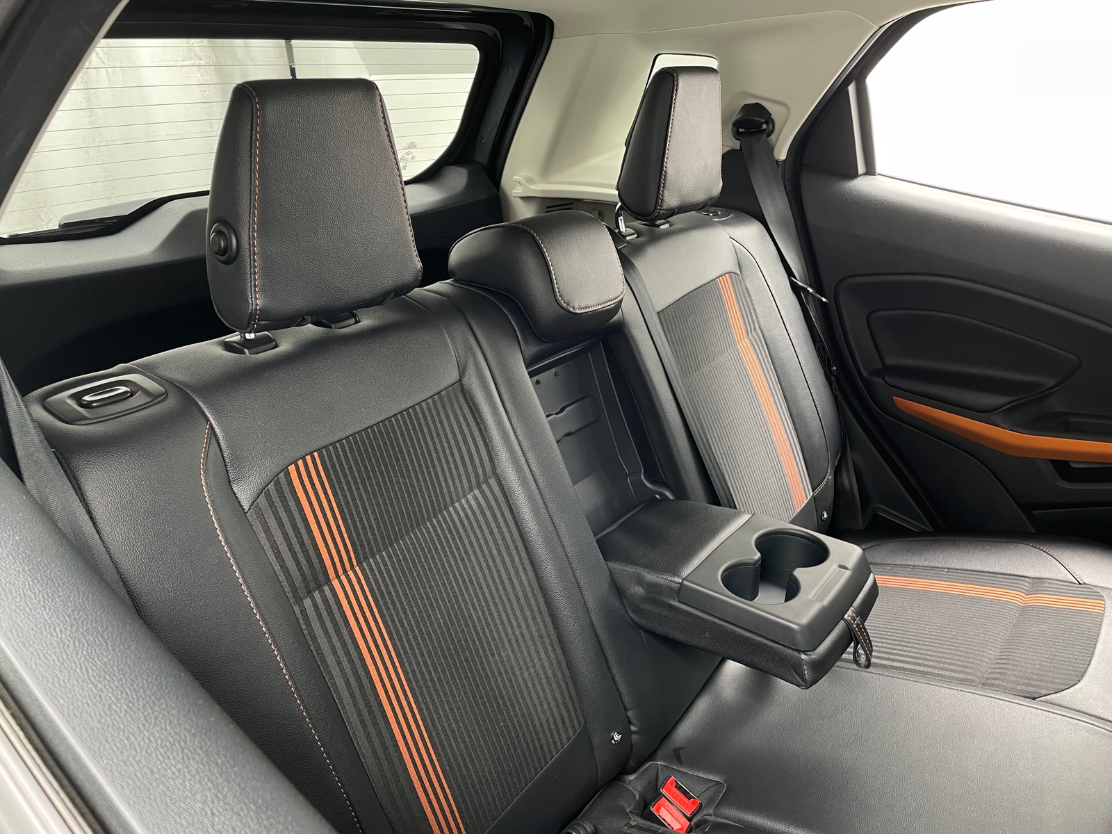 Thumbnail: 2018 Ford EcoSport - 5