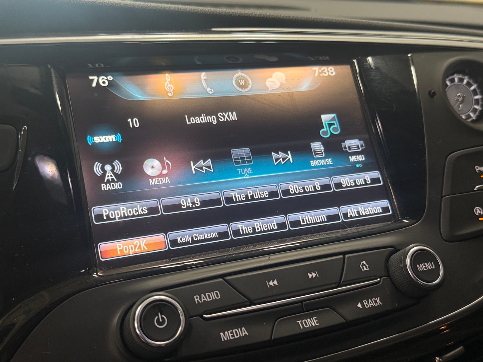 Thumbnail: 2019 Buick Envision - 3