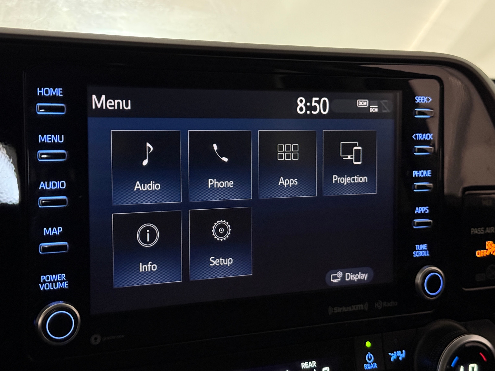 Thumbnail: 2021 Toyota Highlander - 4