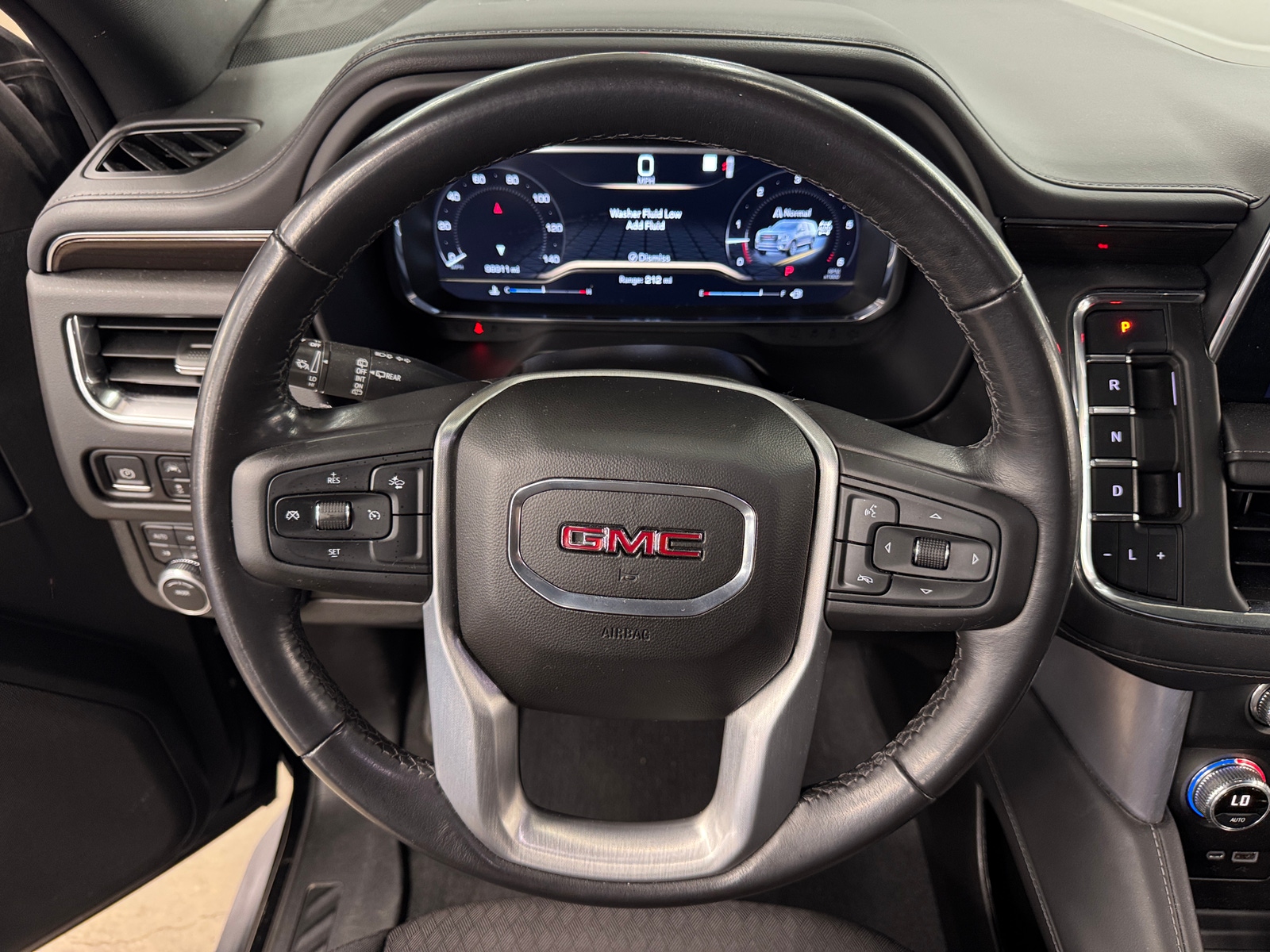 Thumbnail: 2023 GMC Yukon - 5