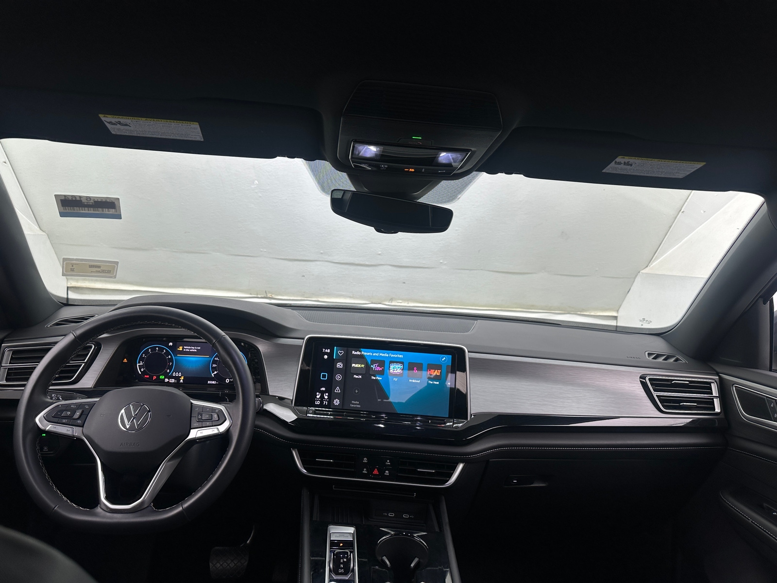 Thumbnail: 2025 Volkswagen Atlas - 2