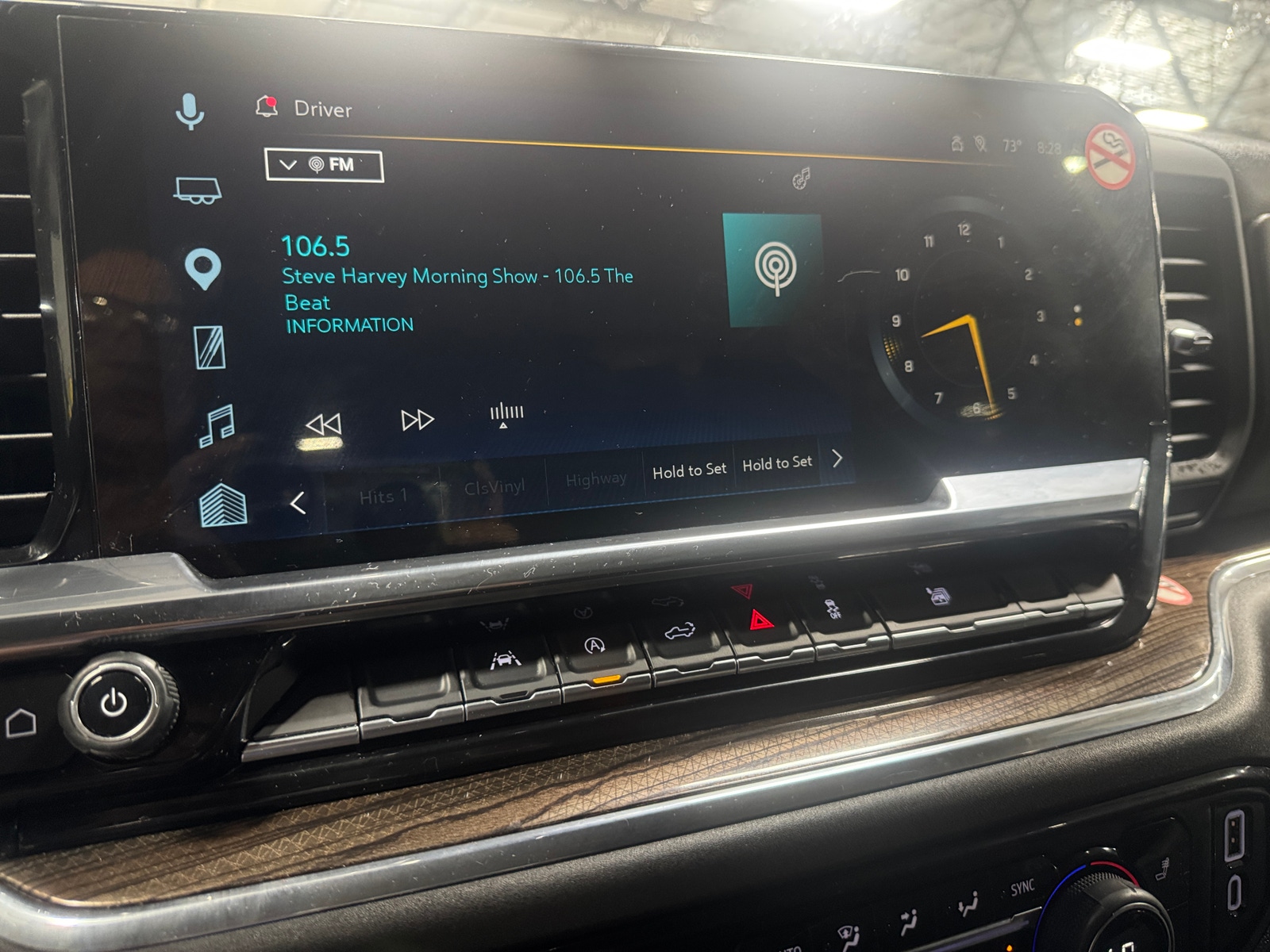 Thumbnail: 2025 Chevrolet Silverado 1500 - 4