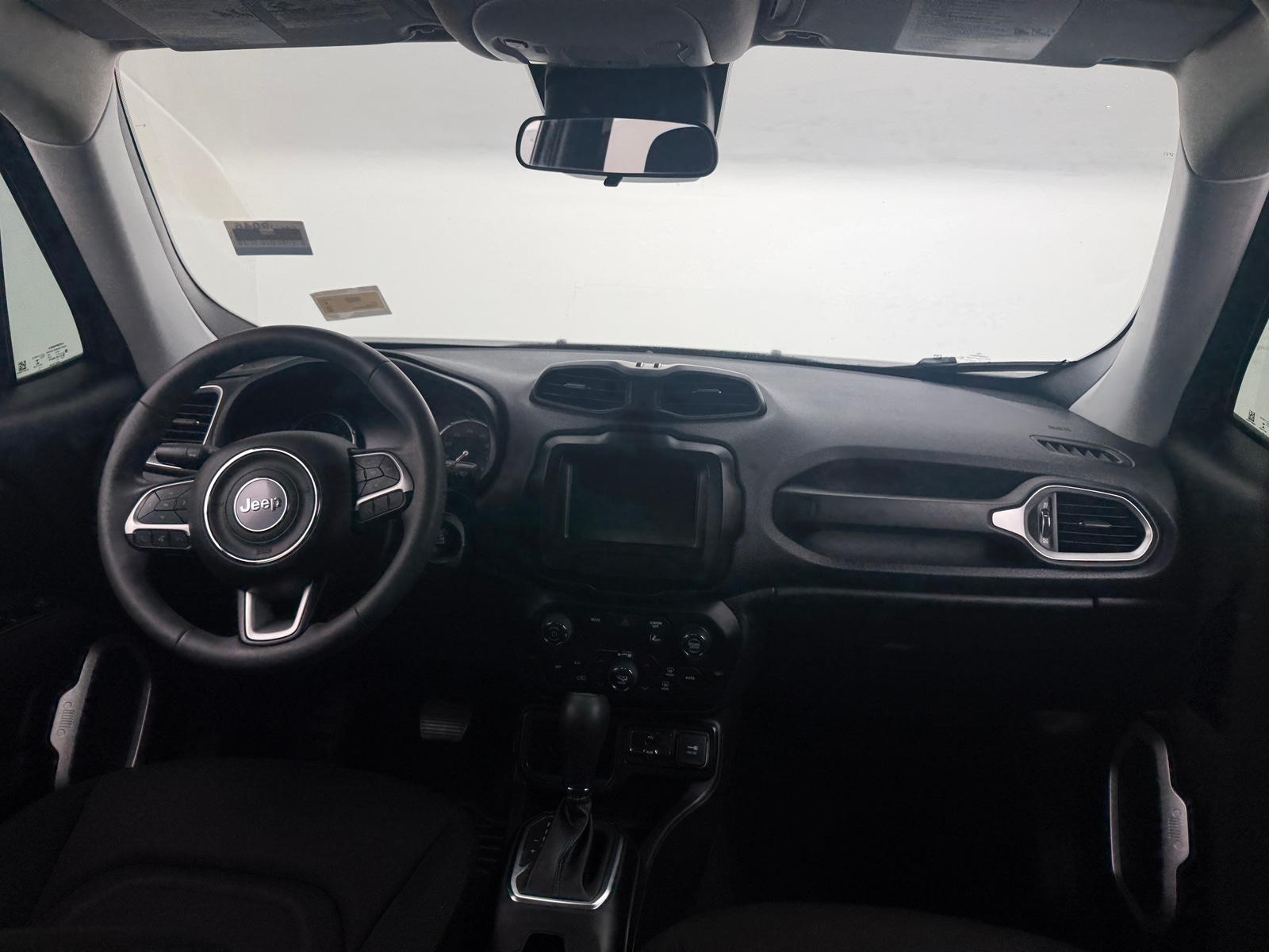 Thumbnail: 2021 Jeep Renegade - 3