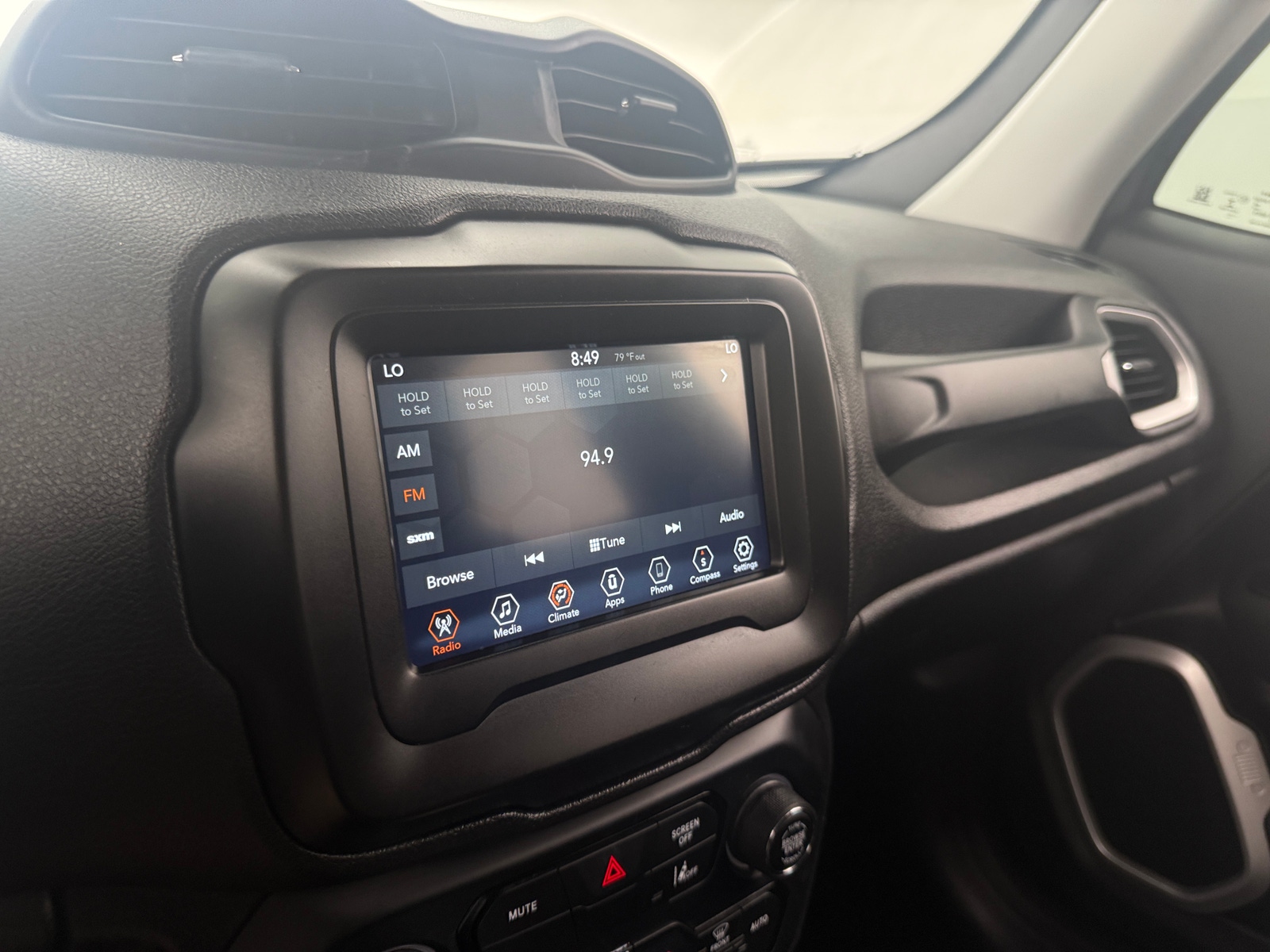 Thumbnail: 2021 Jeep Renegade - 4