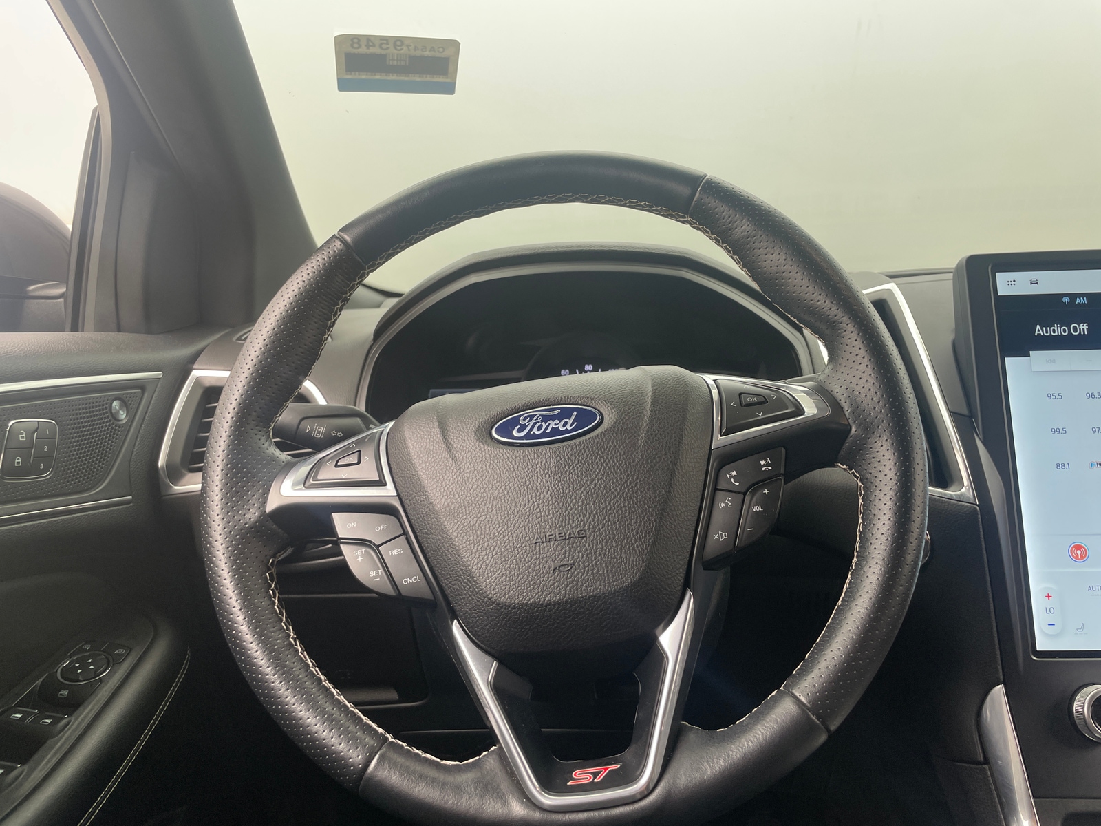 Thumbnail: 2022 Ford Edge - 4