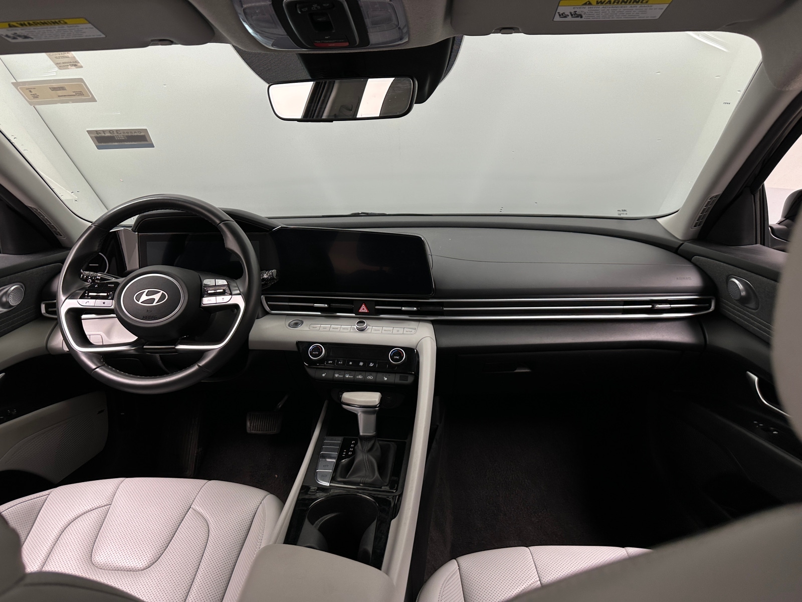 Thumbnail: 2025 Hyundai Elantra - 2