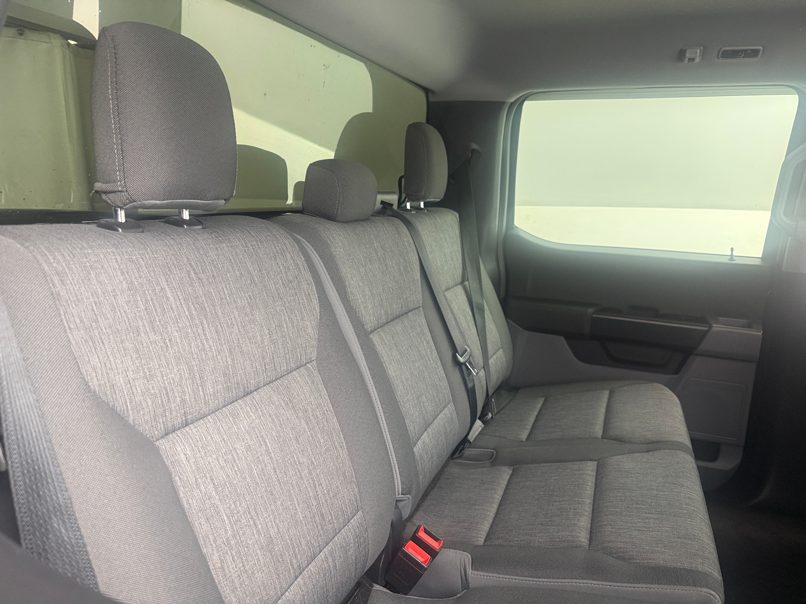 Thumbnail: 2021 Ford Econoline - 6