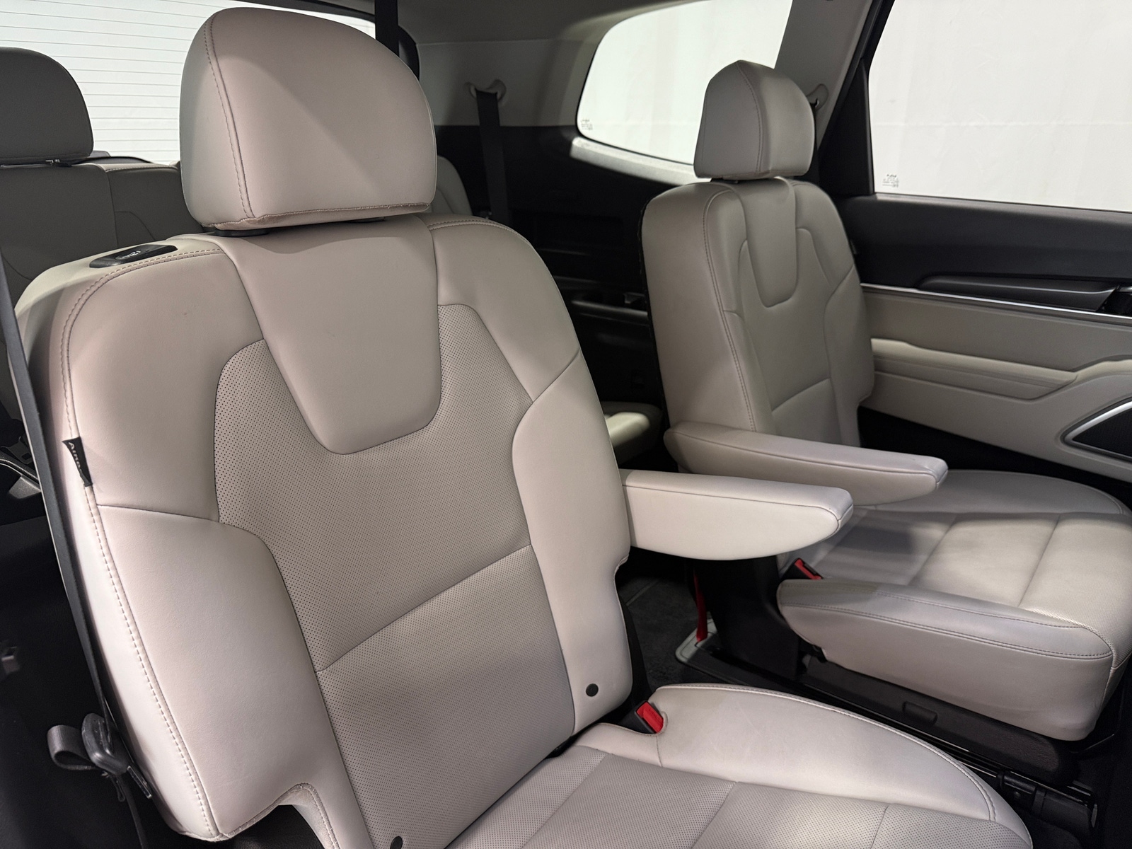 Thumbnail: 2024 Kia Telluride - 5