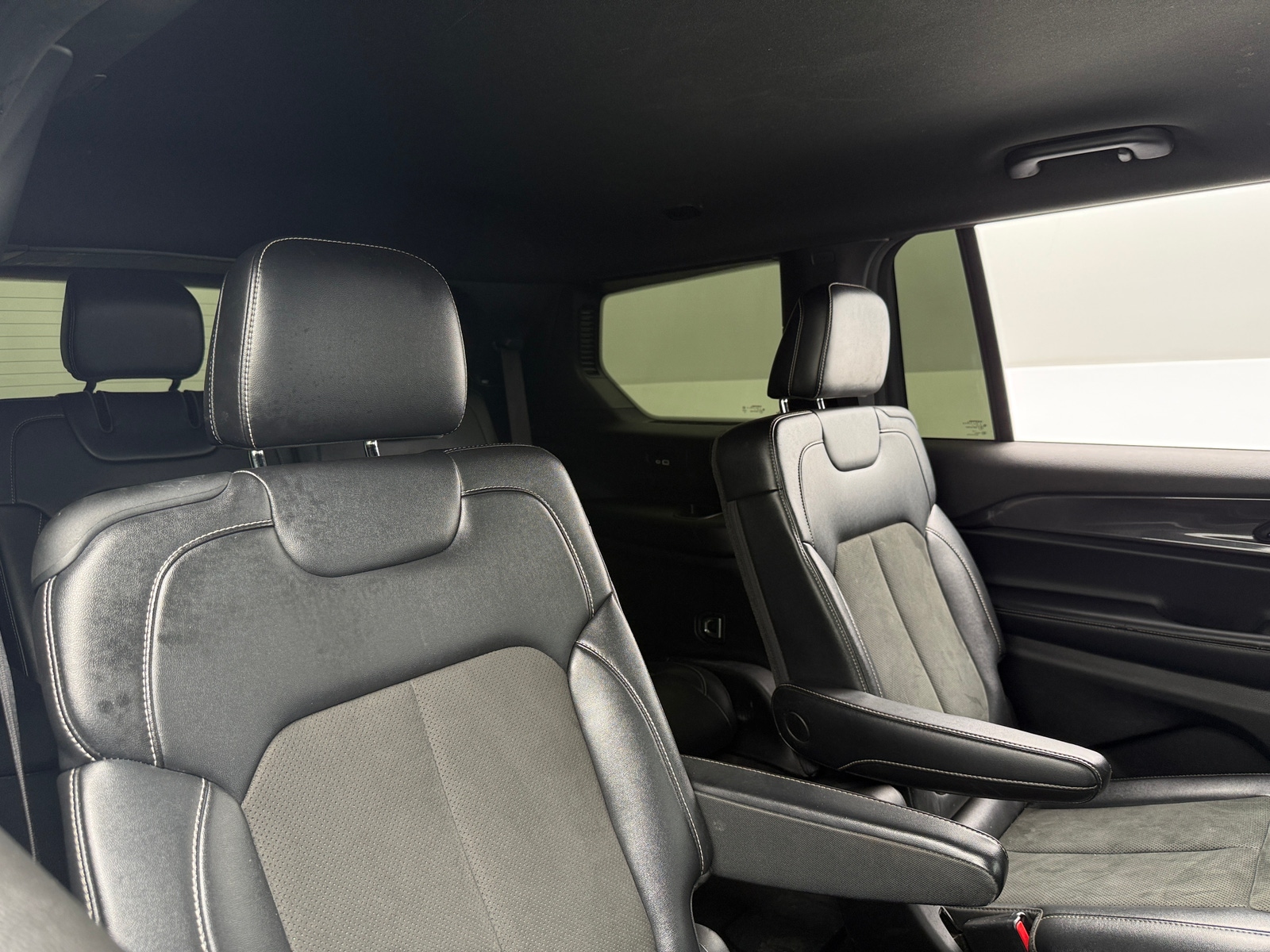 Thumbnail: 2021 Jeep Grand Cherokee L - 5