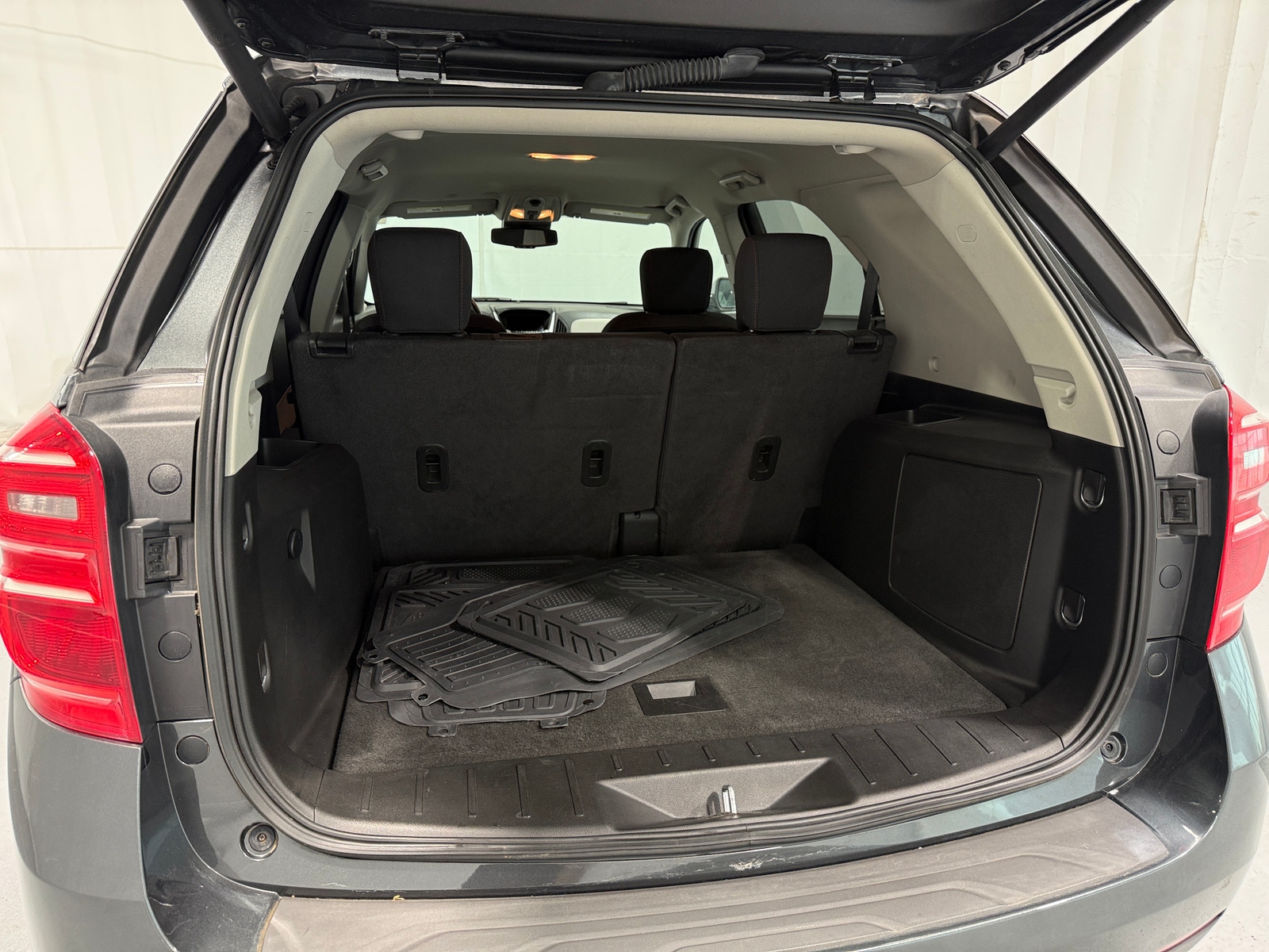 Thumbnail: 2017 Chevrolet Equinox - 7
