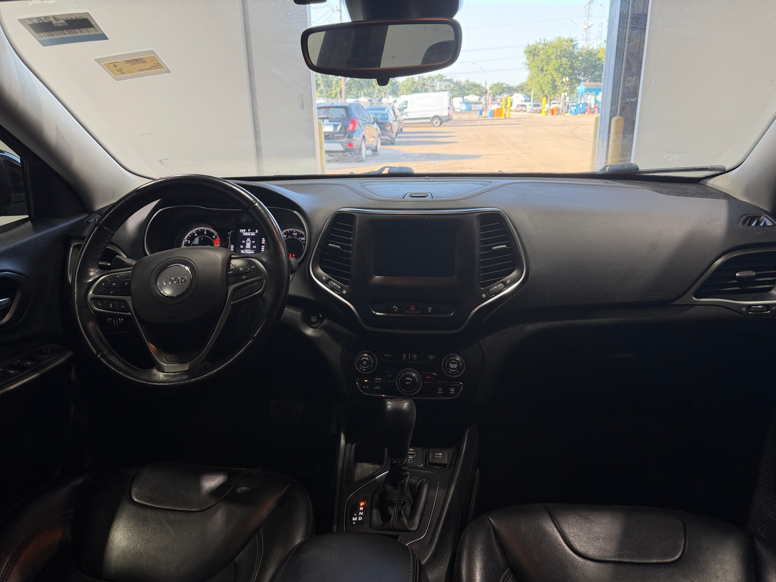 Thumbnail: 2021 Jeep Cherokee - 2