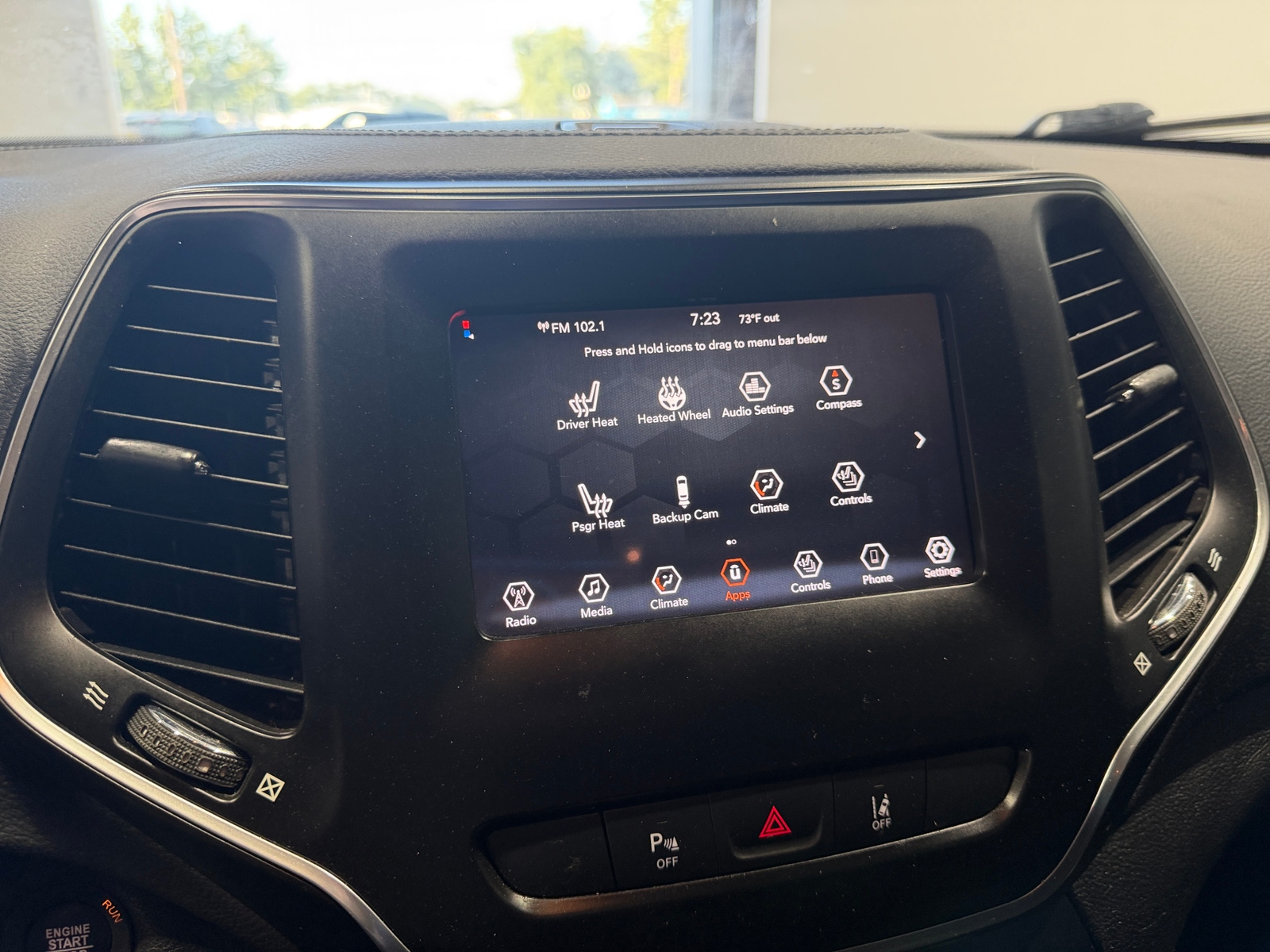 Thumbnail: 2021 Jeep Cherokee - 3